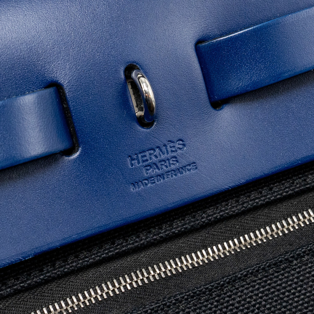 HERMES HERBAG 31 ZIP BAG CANVAS/LEATHER BLACK/BLUE SAPHIR SHW