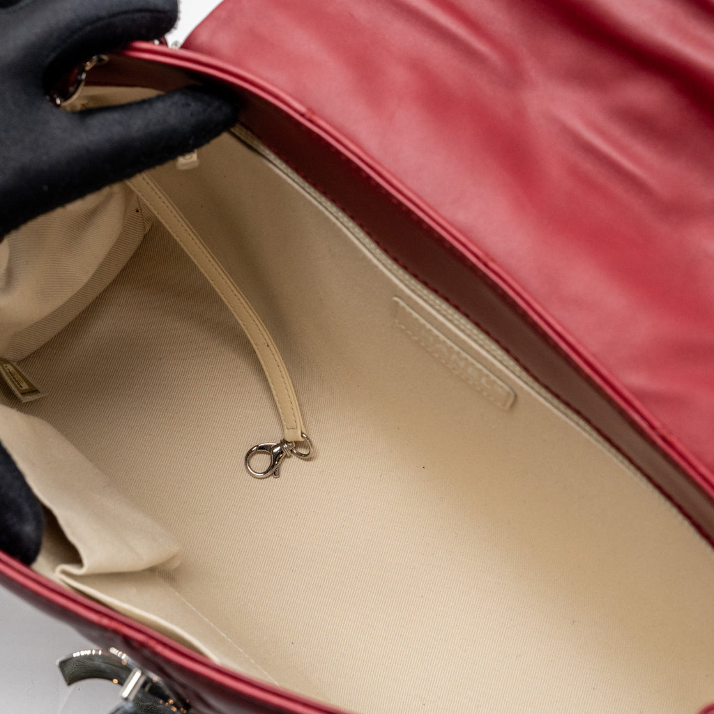 CHANEL HAMPTON TOTE BAG CALFSKIN RED SHW