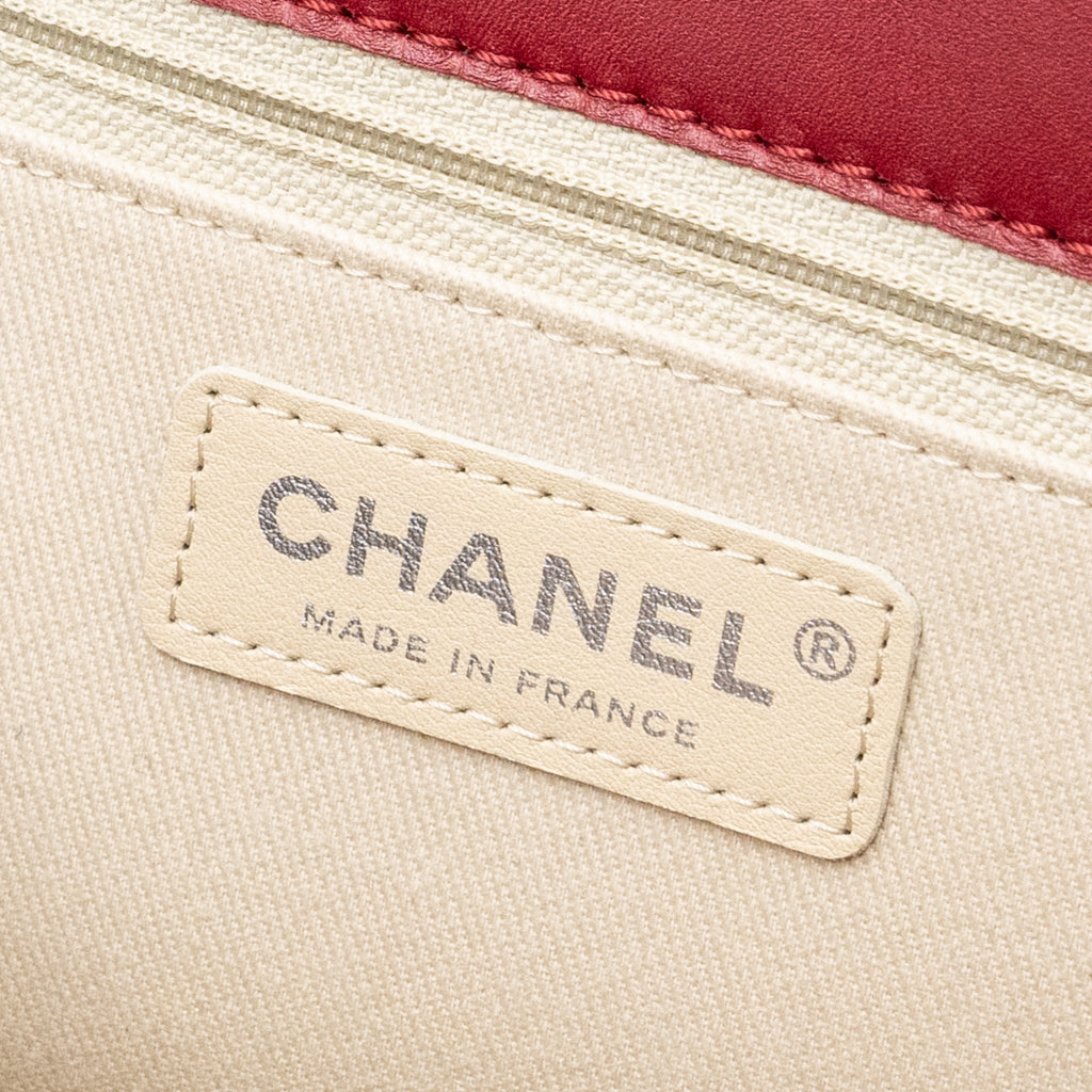 CHANEL HAMPTON TOTE BAG CALFSKIN RED SHW