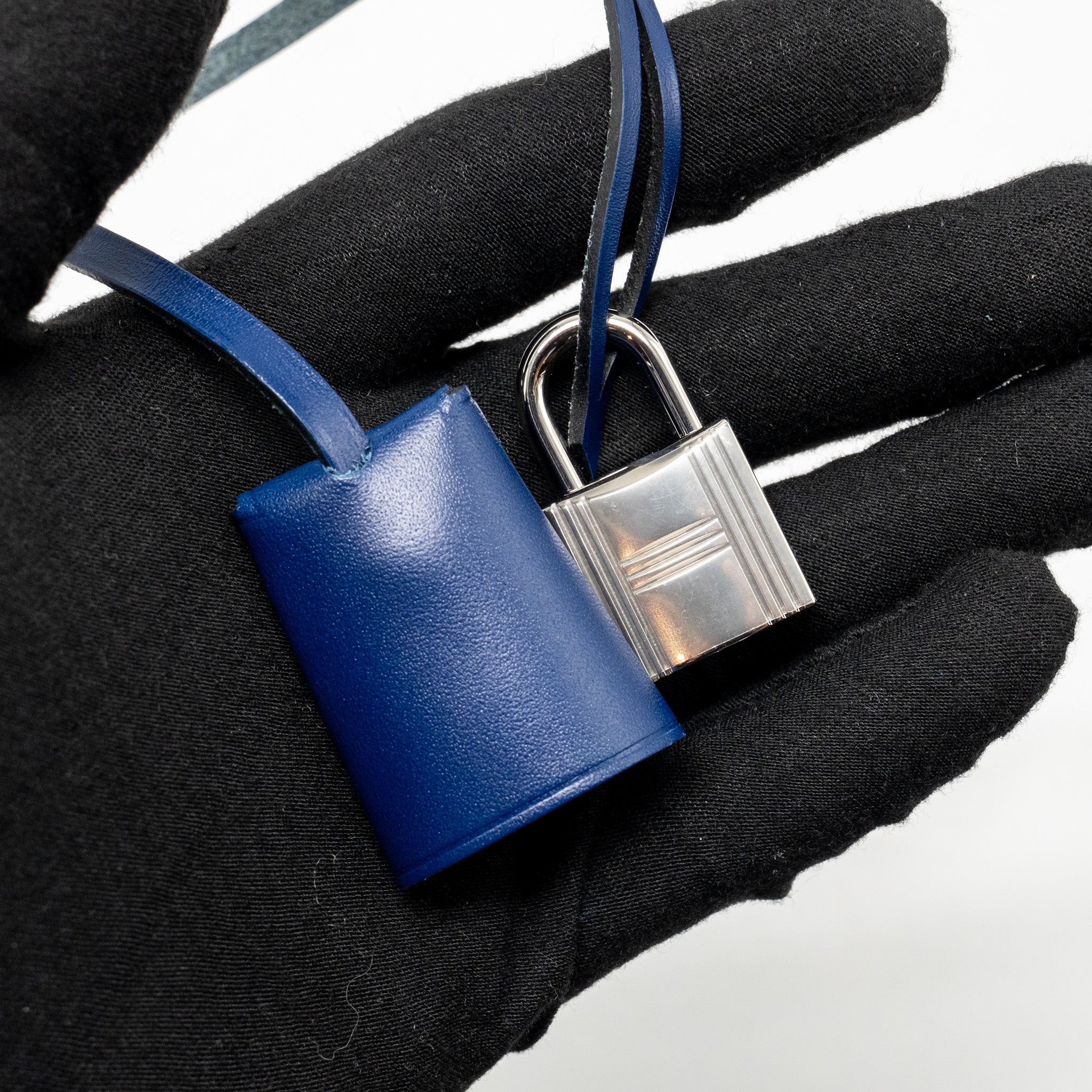 HERMES HERBAG 31 ZIP BAG CANVAS/LEATHER BLACK/BLUE SAPHIR SHW