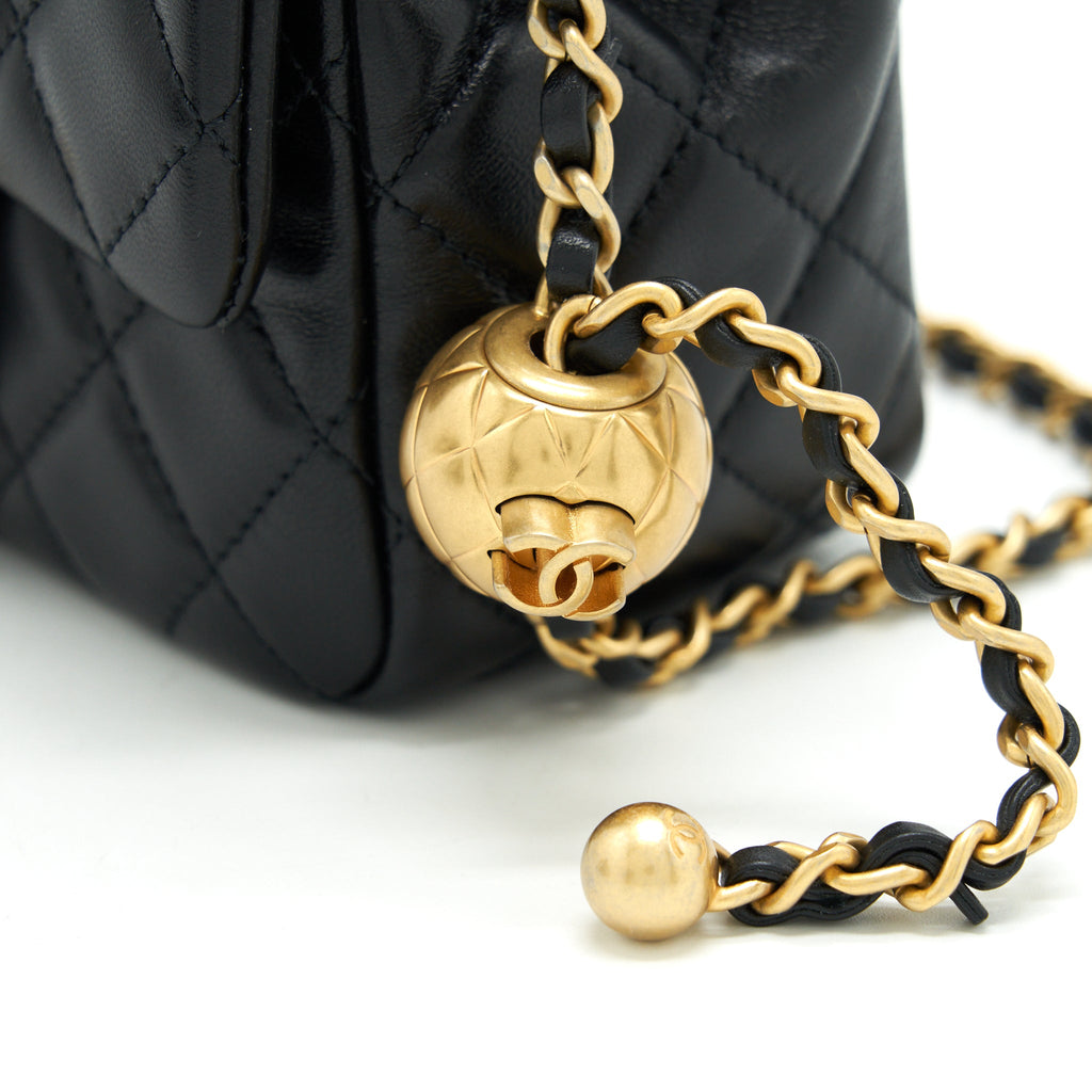 CHANEL 22C PEARL CRUSH MINI SQUARE FLAP BAG LAMBSKIN BLACK GHW (MICROCHIP)