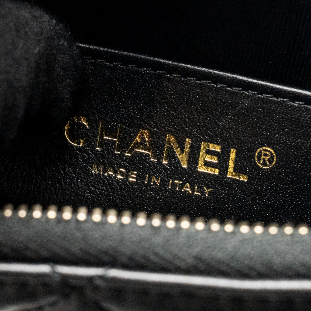 CHANEL 23K 19 HOBO SHOULDER BAG CALFSKIN BLACK GHW (MICROCHIP)