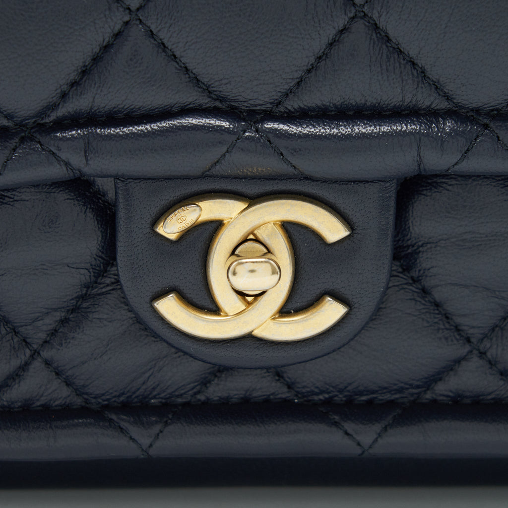 CHANEL QUILTED FLAP BAG NAVY WITH BRUSHED GHW