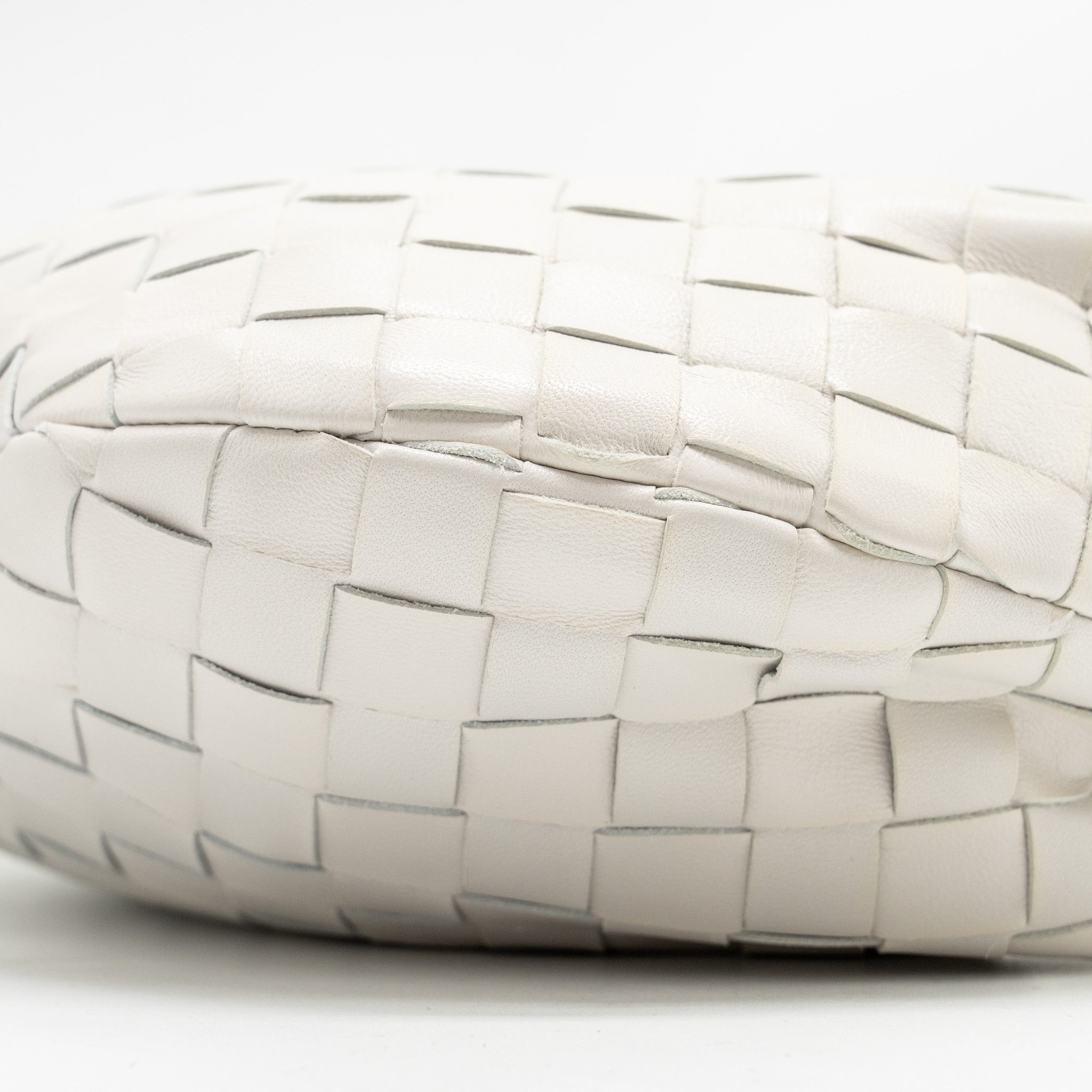 BOTTEGA VENETA MINI JODIE LAMBSKIN WHITE GHW