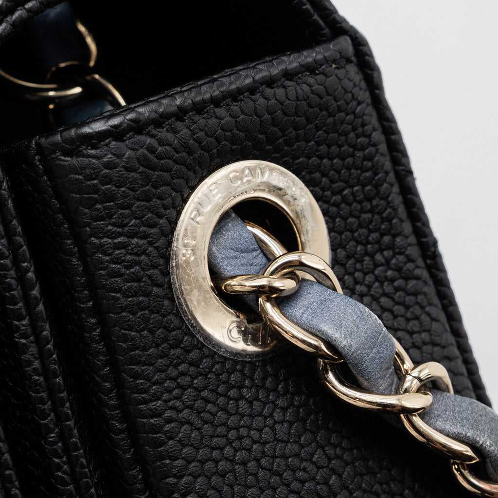 CHANEL FLAP BAG WITH HANDLE CAVIAR BLACK/MULTICOLOUR LGHW