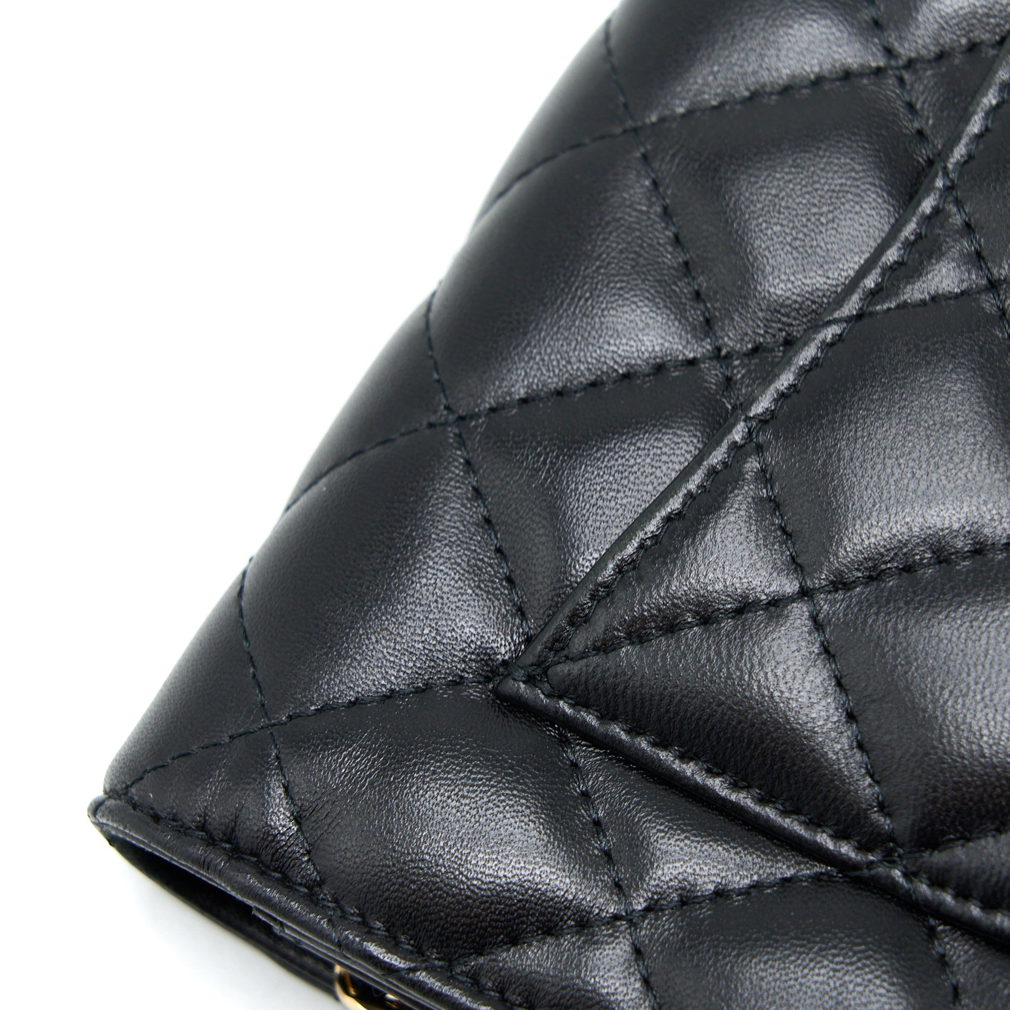 CHANEL QUILTED WALLET ON CHAIN WITH CAMELLIA CHAIN LAMBSKIN BLACK LGHW