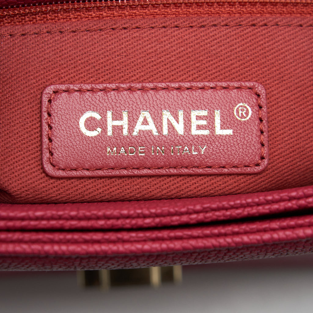 CHANEL SEASONAL MESSENGER CROSSBODY BAG CAVIAR PINK LGHW