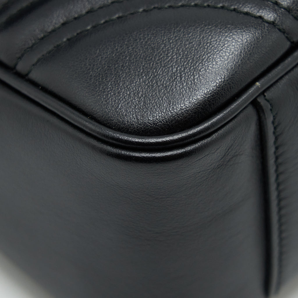 GUCCI GG MARMONT SMALL MATELASSE SHOULDER BAG BLACK GHW