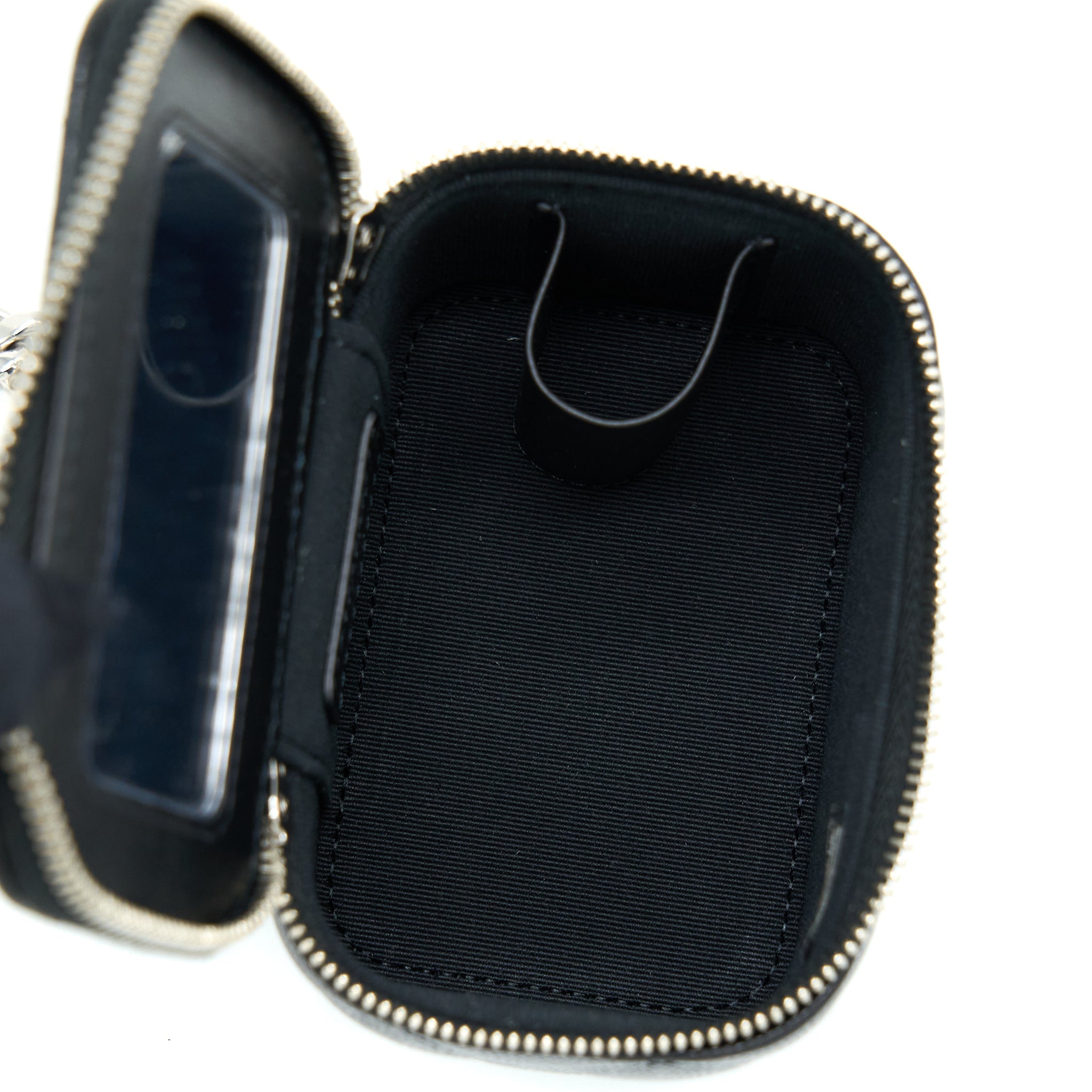 CHANEL MINI VANITY WITH GIANT CHAIN CAVIAR BLACK SHW