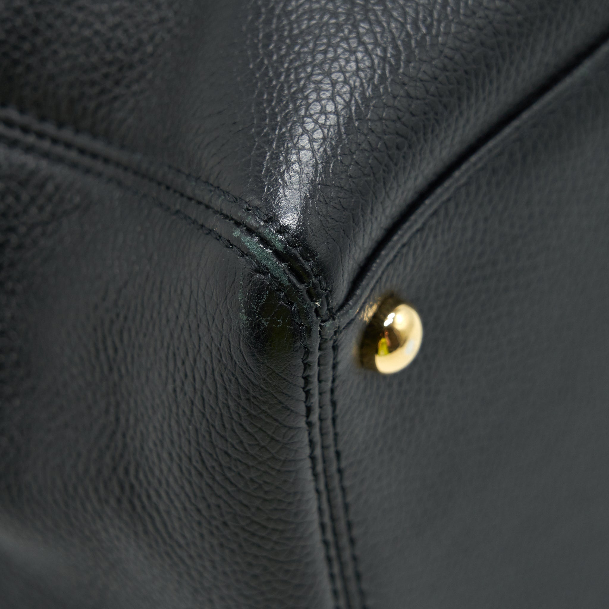 CHANEL CERF TOTE BAG GRAINED CALFSKIN BLACK GHW
