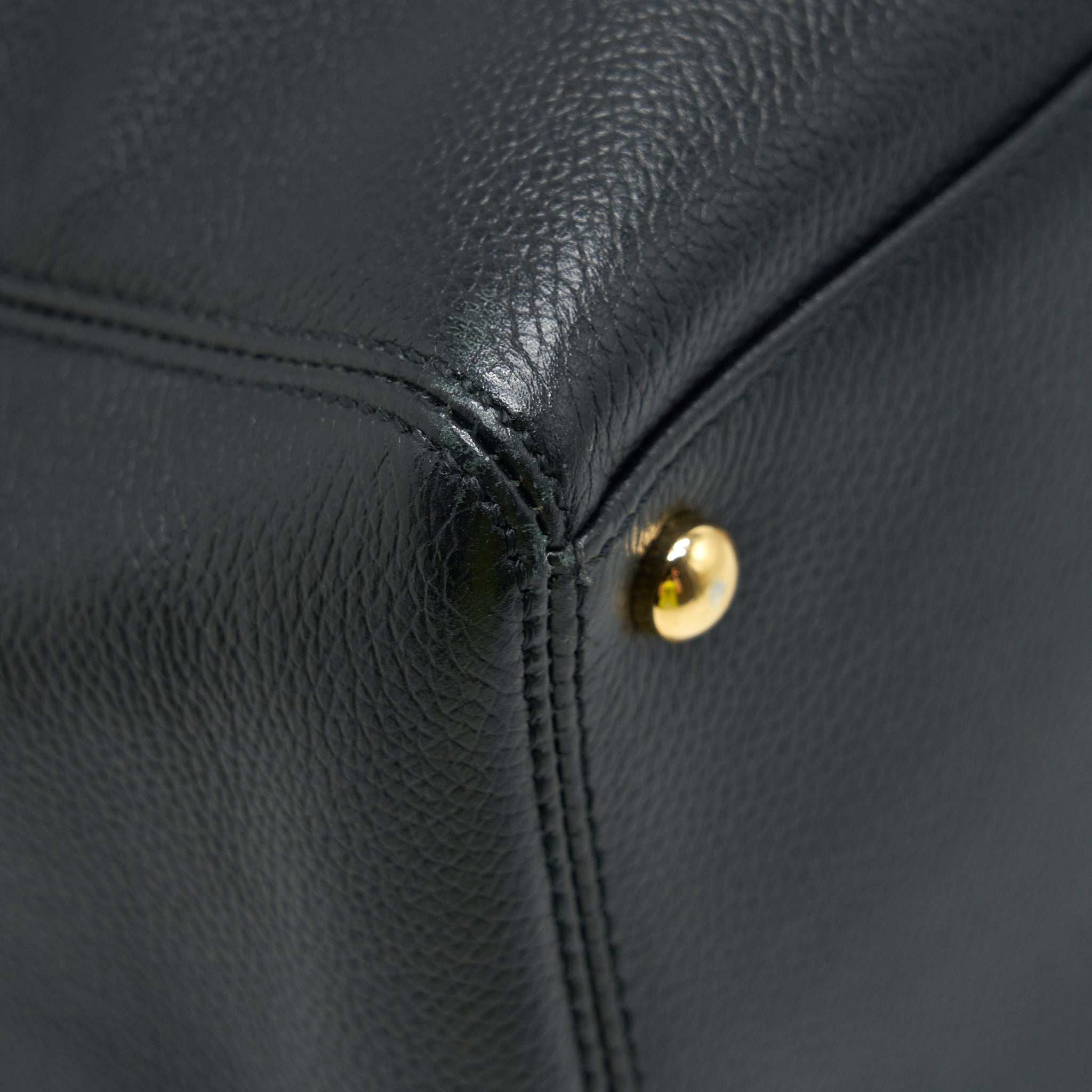 CHANEL CERF TOTE BAG GRAINED CALFSKIN BLACK GHW