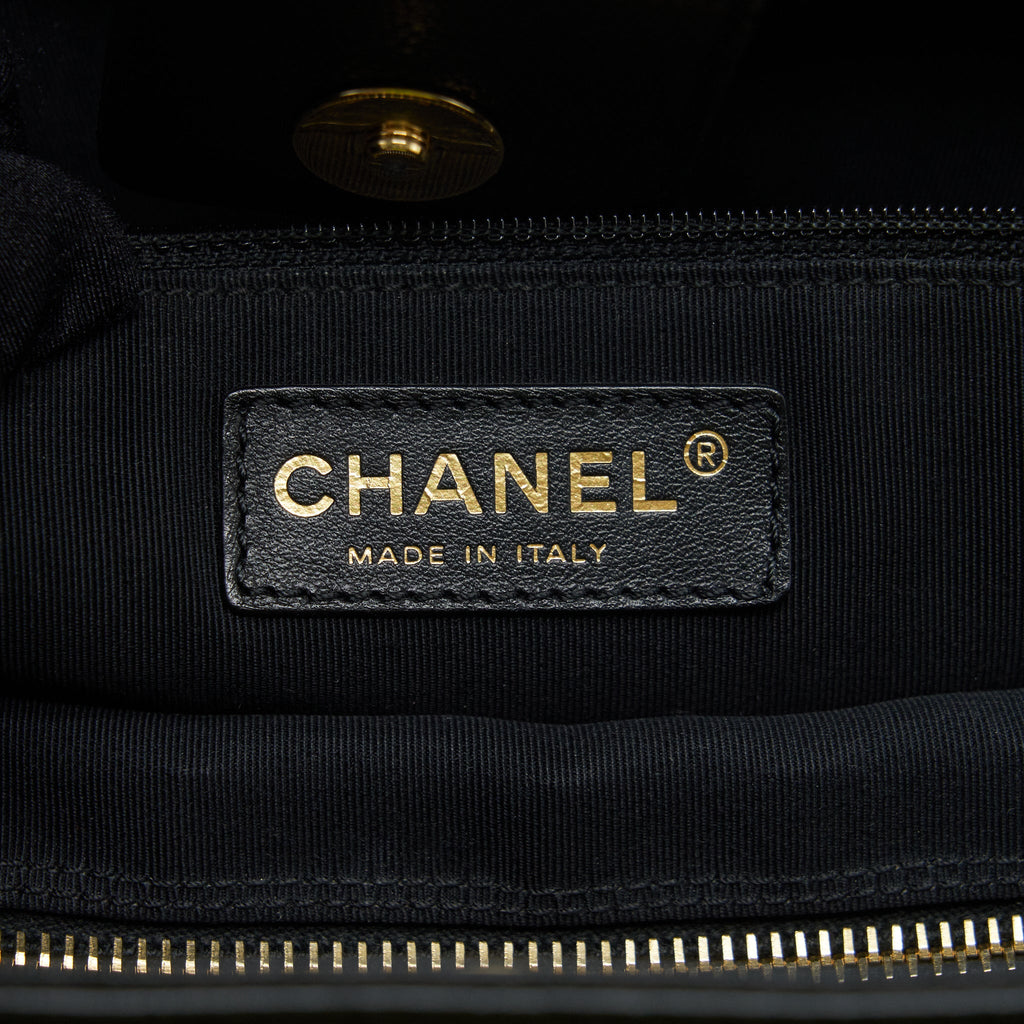 CHANEL CERF TOTE BAG GRAINED CALFSKIN BLACK GHW