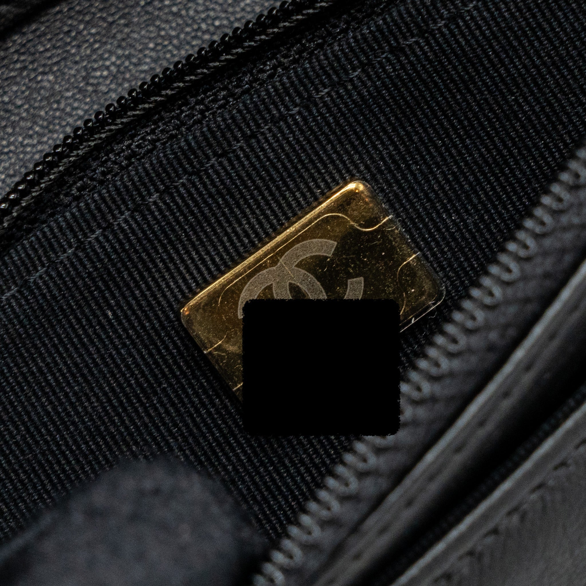 CHANEL BOY WALLET ON CHAIN LAMBSKIN BLACK GHW(MICROCHIP)