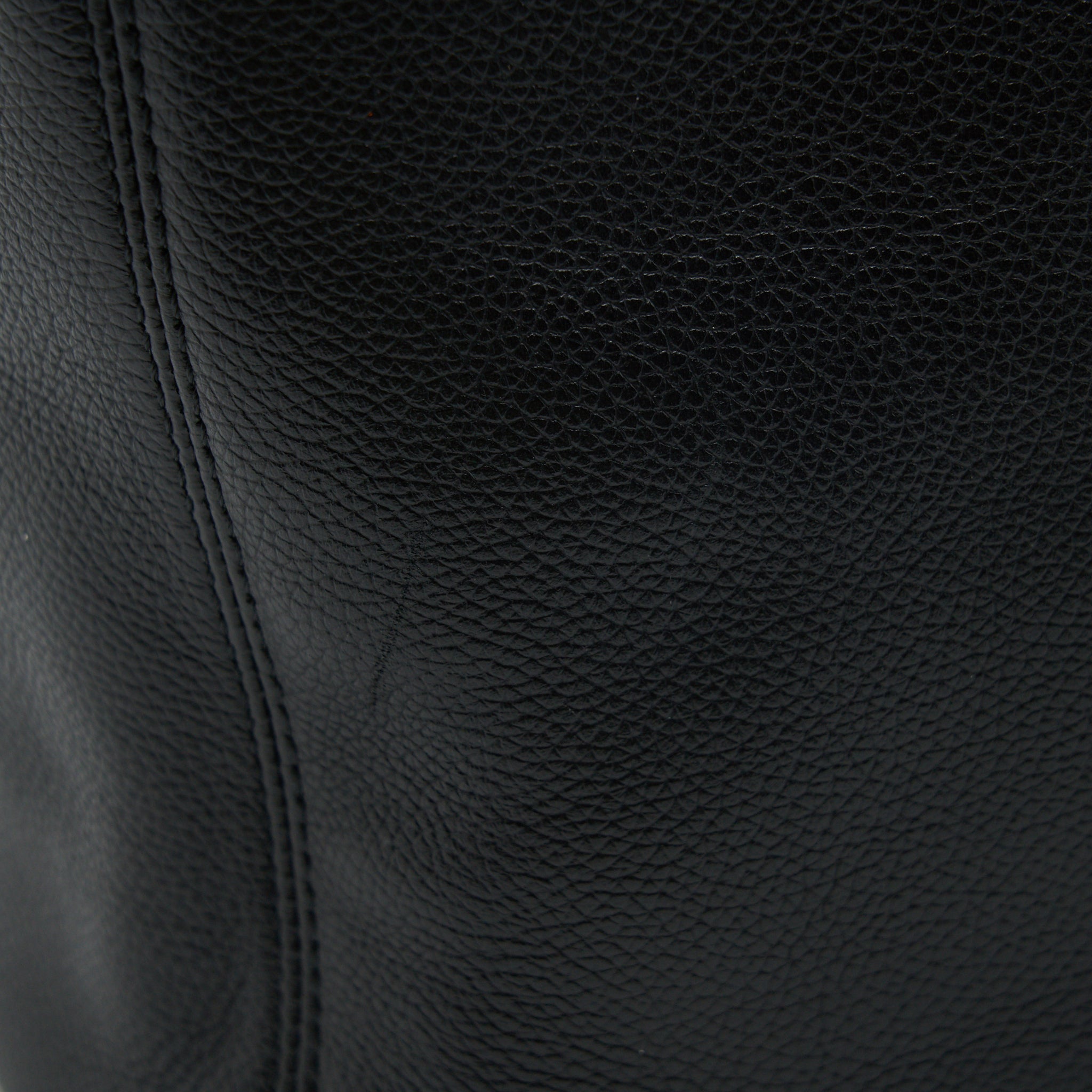 CHANEL CERF TOTE BAG GRAINED CALFSKIN BLACK GHW