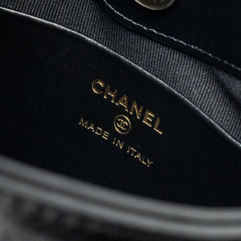 CHANEL 24C MINI 31 CLUTCH WITH CHAIN SHINY CALFSKIN BLACK LGHW (MICROCHIP)
