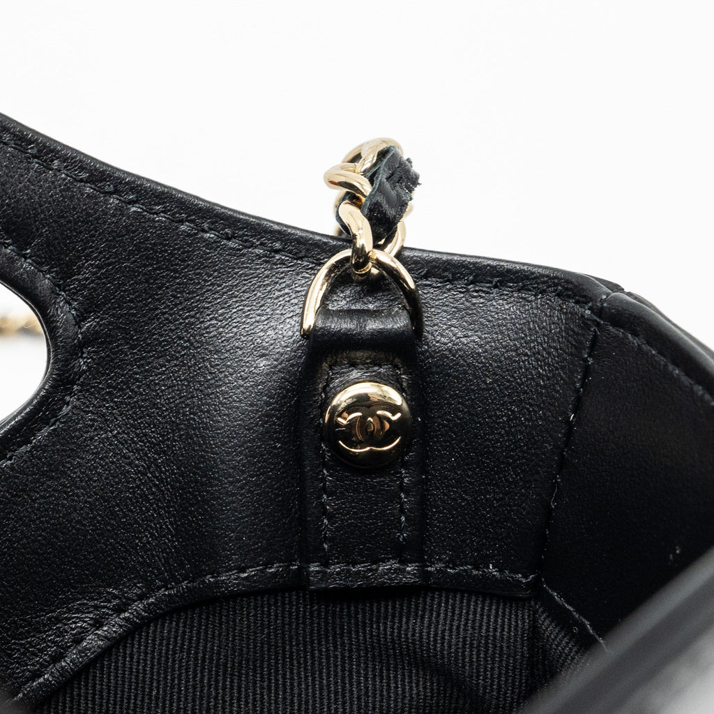 CHANEL 24C MINI 31 CLUTCH WITH CHAIN SHINY CALFSKIN BLACK LGHW (MICROCHIP)