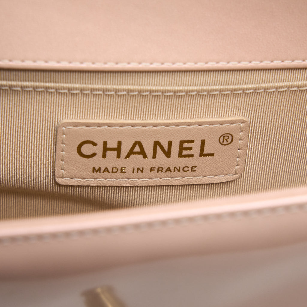 CHANEL SMALL BOY BAG PATENT LEATHER LIGHT PINK LGHW
