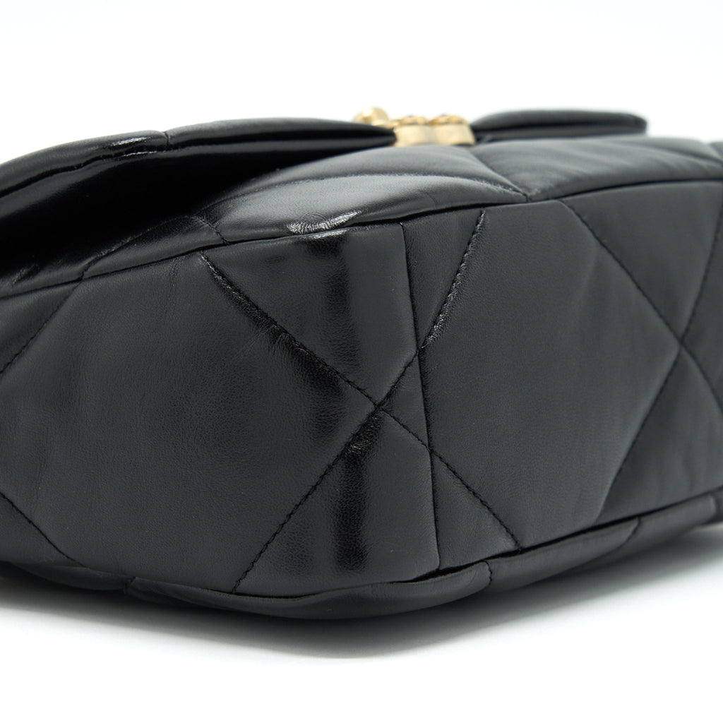 CHANEL SMALL 19 BAG LAMBSKIN BLACK GHW (MICROCHIP)