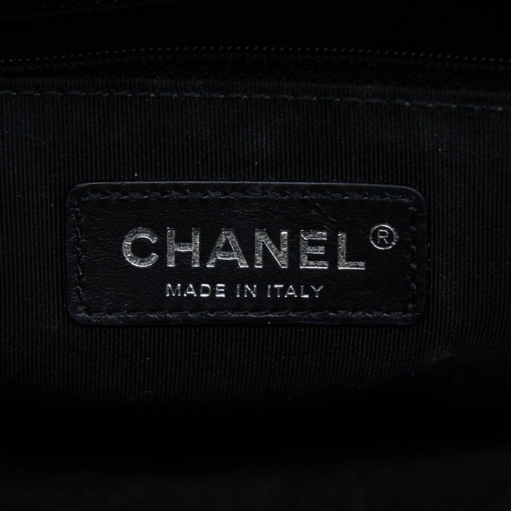 CHANEL SEASONAL FLAP BAG CAVIAR WHITE WITH BLACK HARDWARE