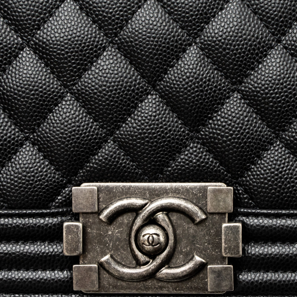 CHANEL SMALL BOY BAG CAVIAR BLACK SHW (MICROCHIP)