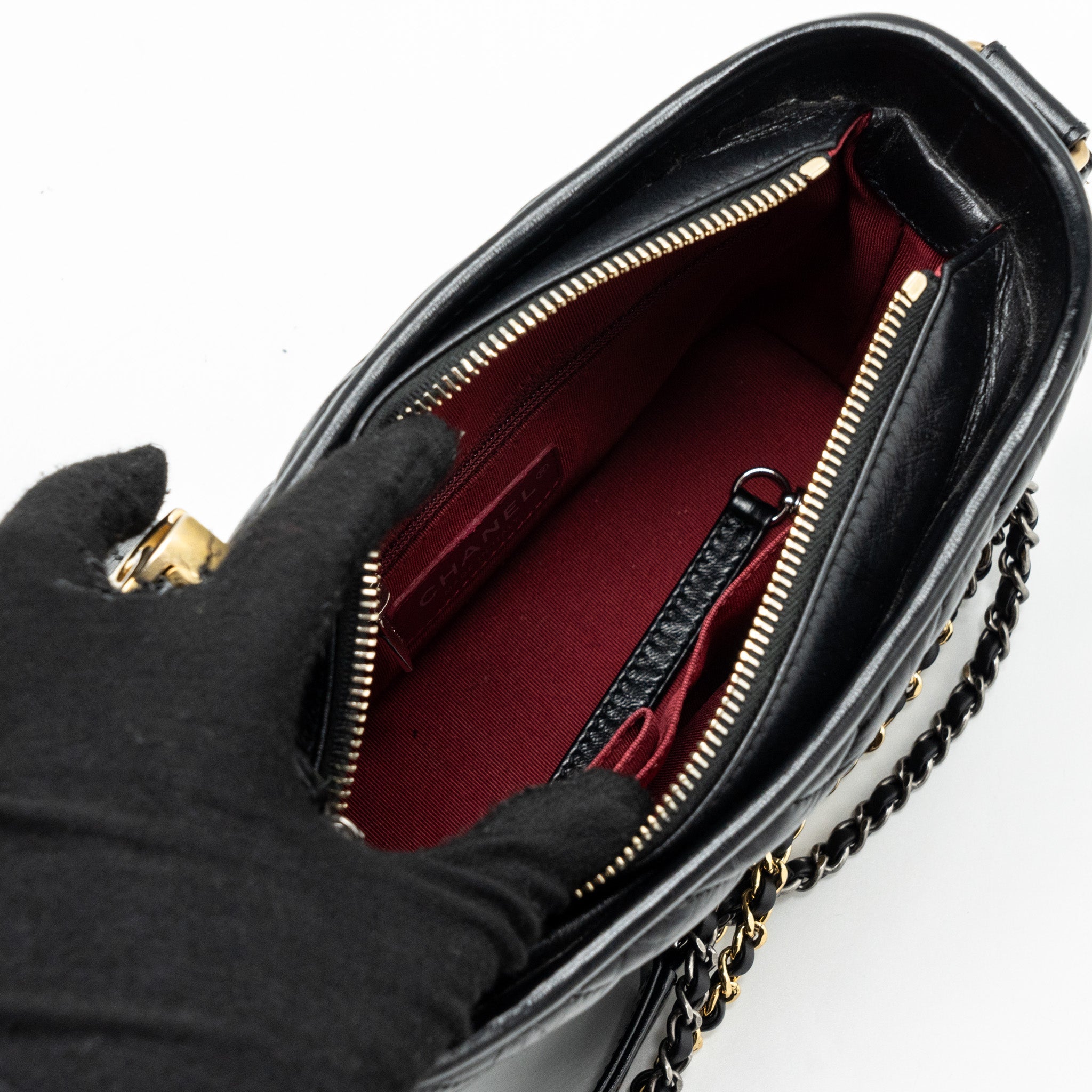 CHANEL SMALL GABRIELLE HOBO BAG CHEVRON AGED CALFSKIN BLACK MULTICOLOUR HARDWARE