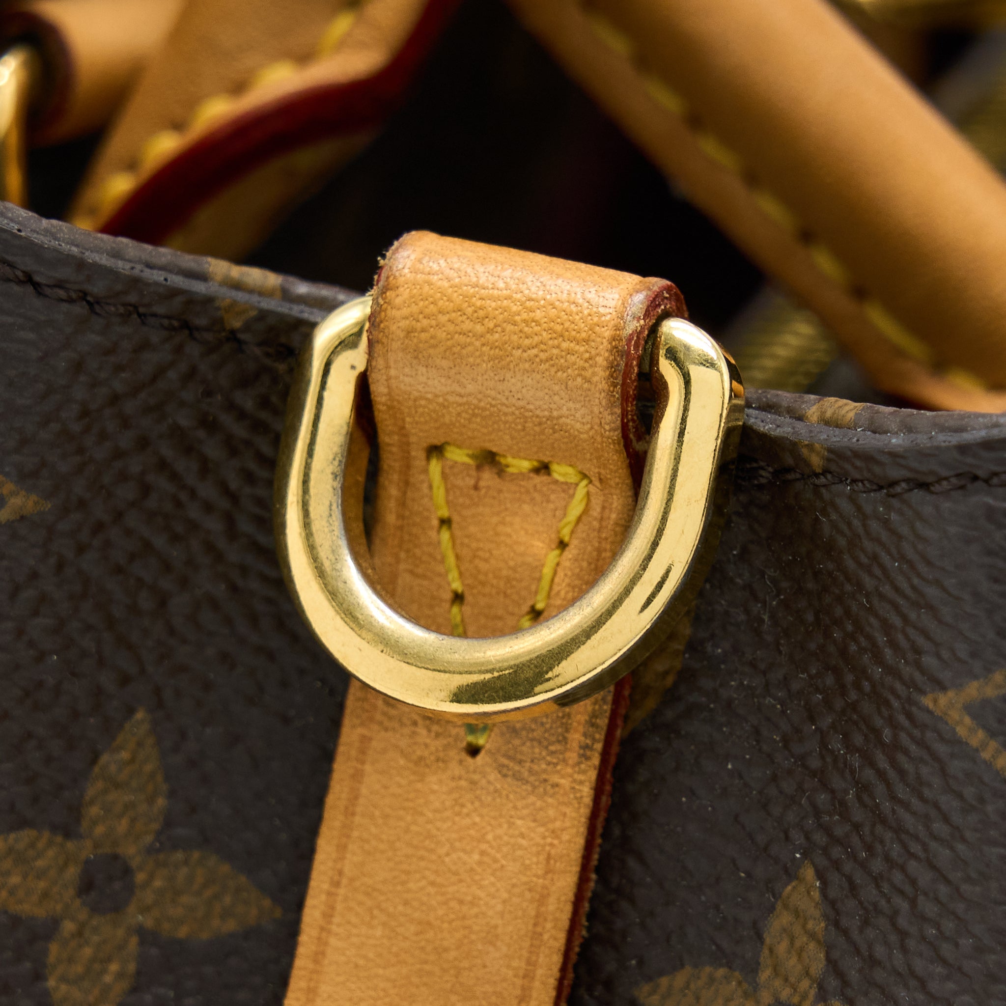 LOUIS VUITTON MONTAIGNE BB MONOGRAM CANVAS GHW
