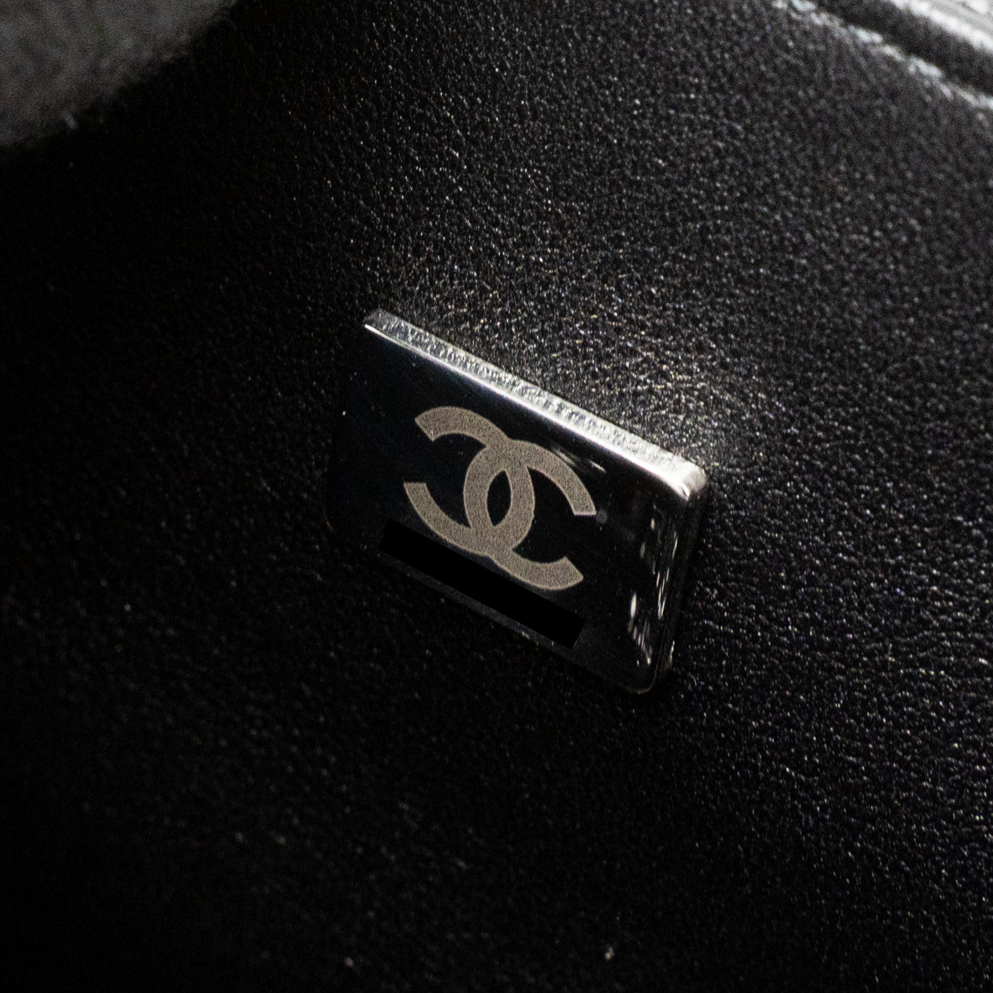 CHANEL SMALL BOY BAG CAVIAR BLACK SHW (MICROCHIP)