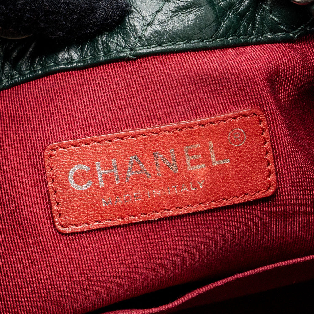 CHANEL SMALL GABRIELLE BACKPACK AGED CALFSKIN DARK GREEN MULTICOLOUR HARDWARE