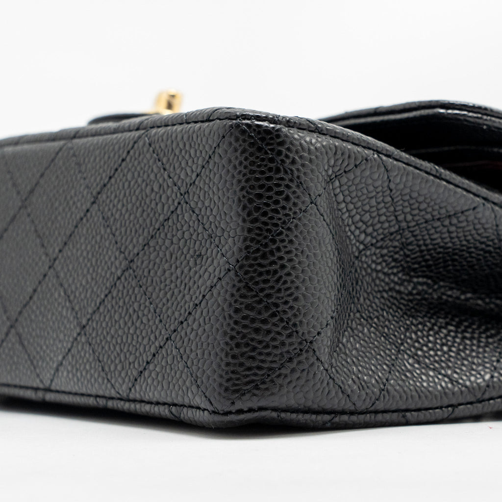 CHANEL SMALL CLASSIC DOUBLE FLAP BAG CAVIAR BLACK GHW (MICROCHIP)