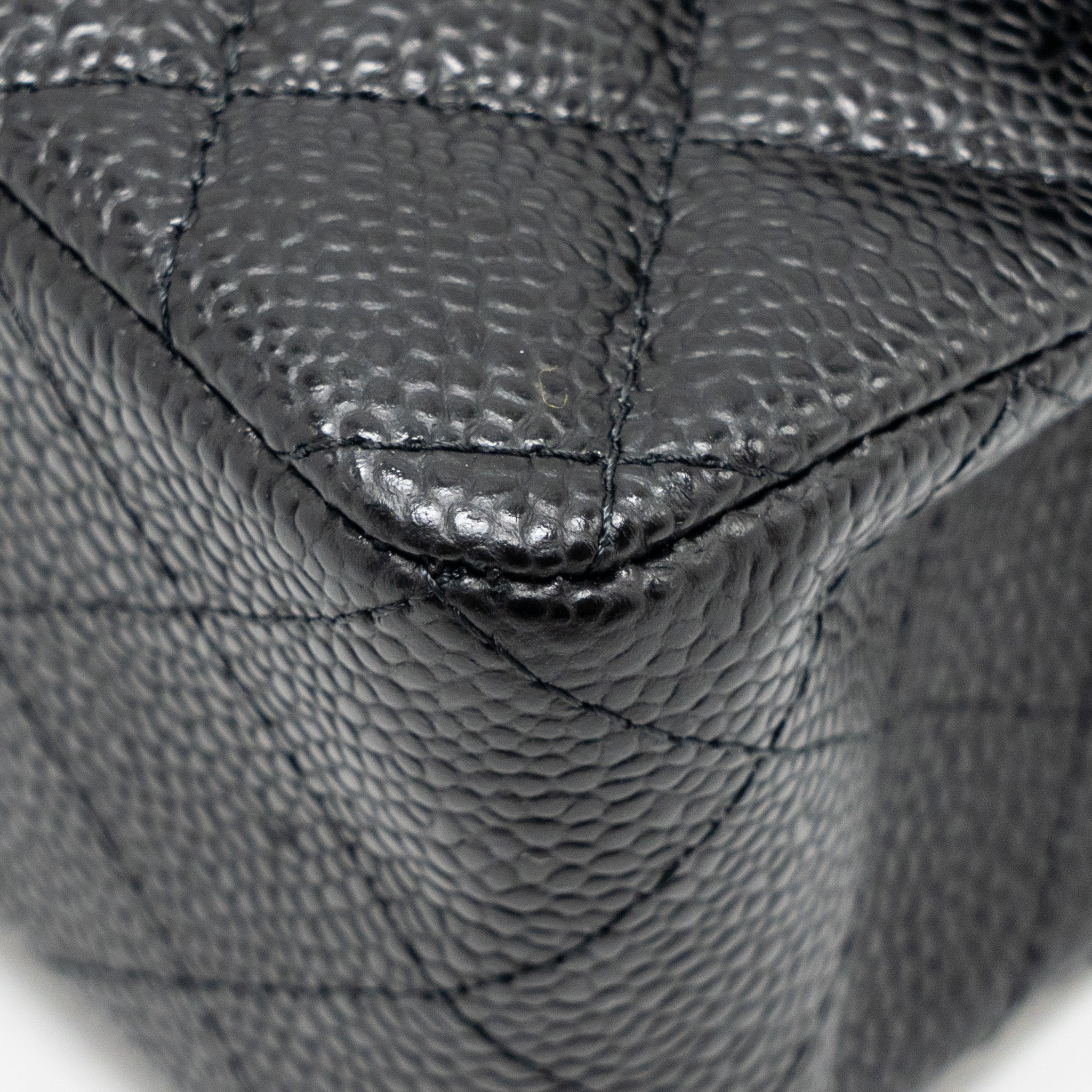 CHANEL SMALL CLASSIC DOUBLE FLAP BAG CAVIAR BLACK GHW (MICROCHIP)