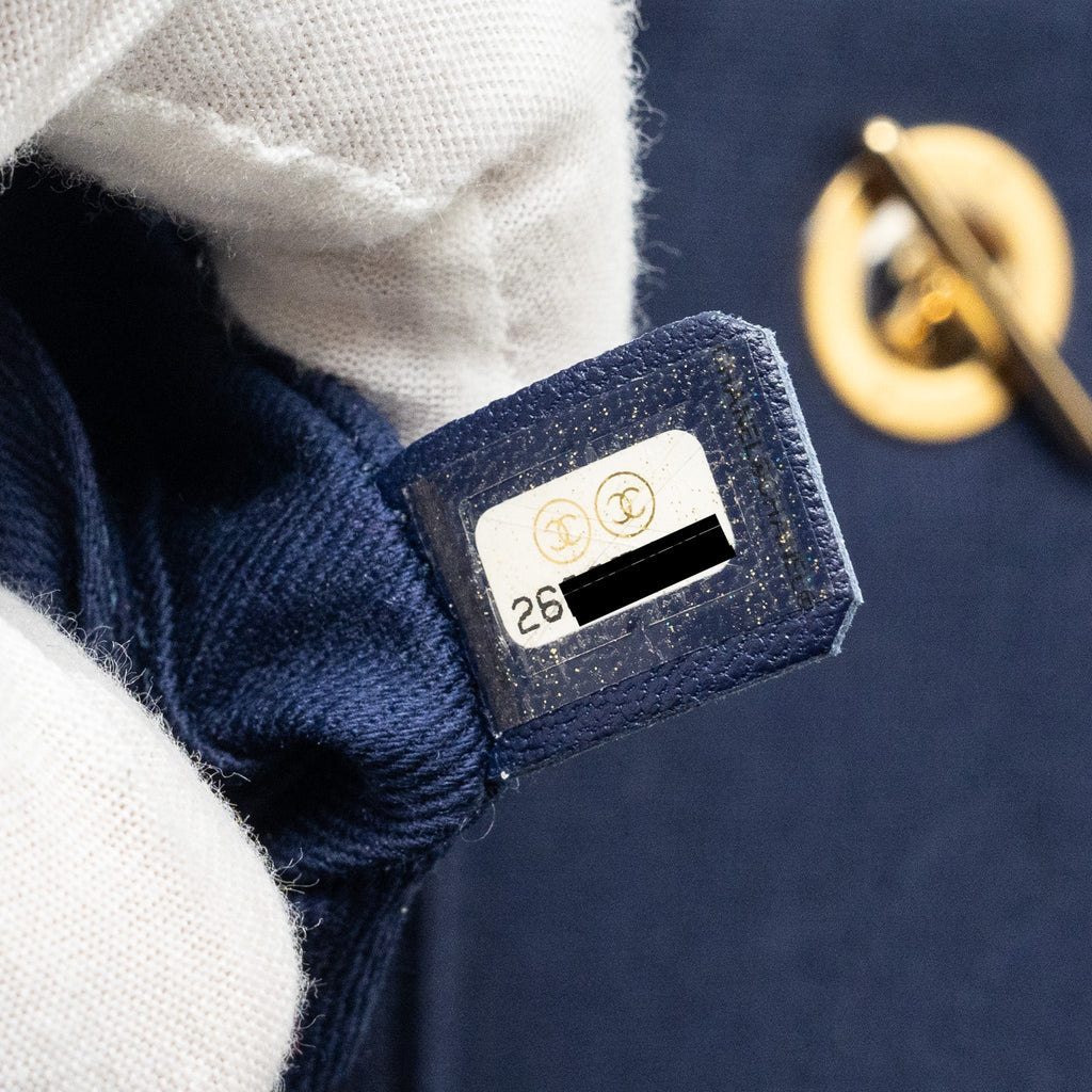 CHANEL SMALL CHEVRON TRENDY CC FABRIC NAVY GHW