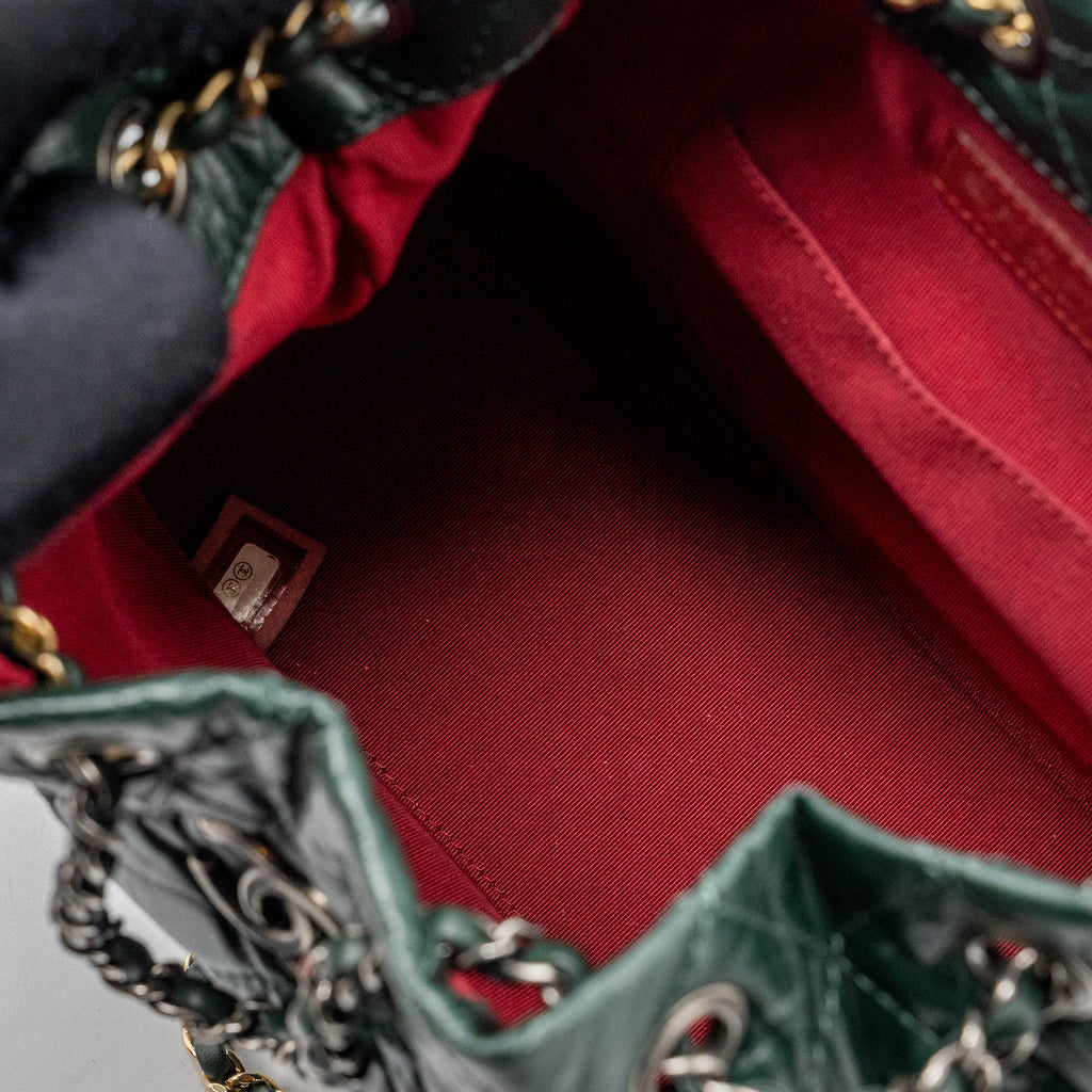 CHANEL SMALL GABRIELLE BACKPACK AGED CALFSKIN DARK GREEN MULTICOLOUR HARDWARE