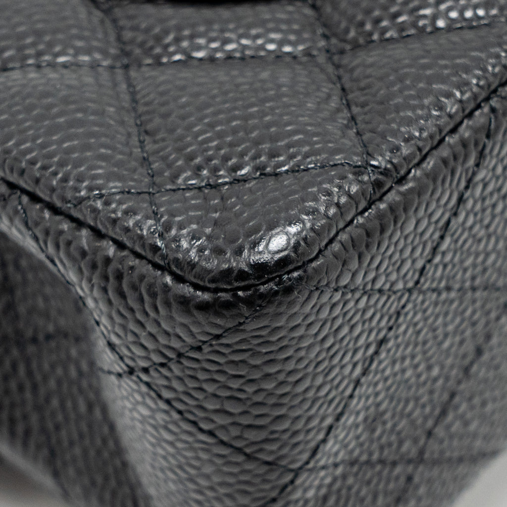 CHANEL SMALL CLASSIC DOUBLE FLAP BAG CAVIAR BLACK GHW (MICROCHIP)