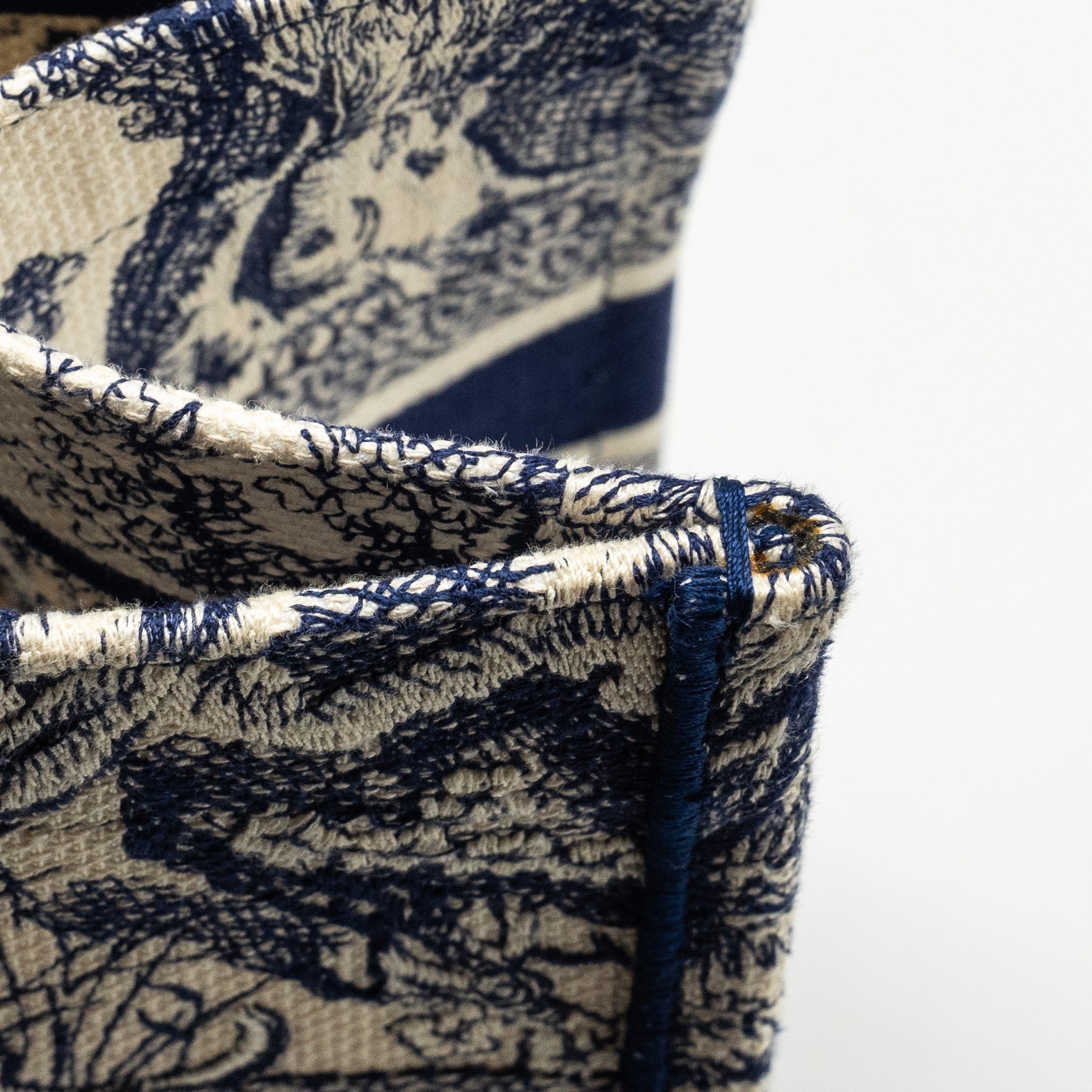 DIOR MEDIUM BOOK TOTE TOILE DE JOUY EMBROIDERY