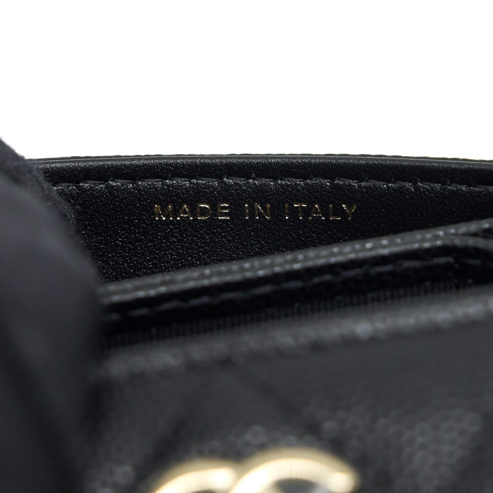 CHANEL 21K CAVIAR MINI FLAP CARDHOLDER WITH CHAIN BLACK LGHW