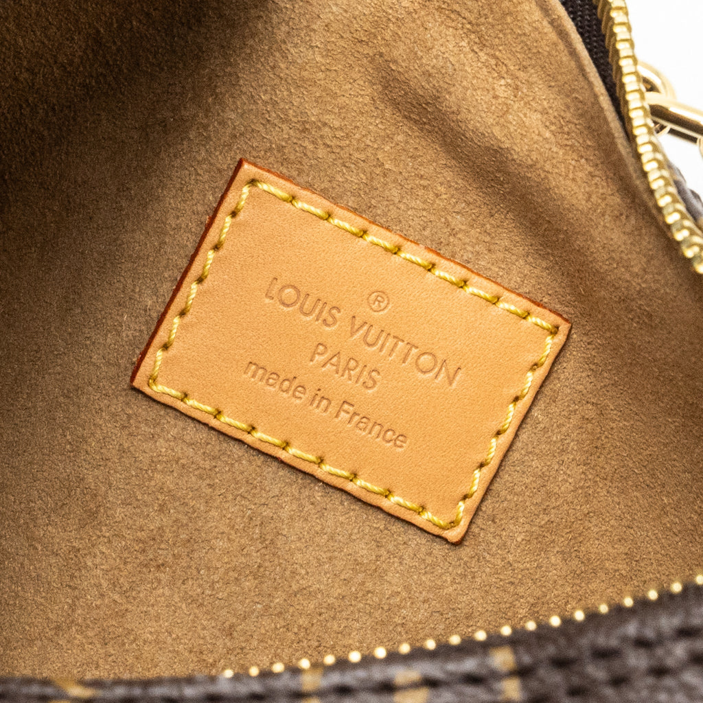 LOUIS VUITTON LOOP BAG MONOGRAM CANVAS GHW