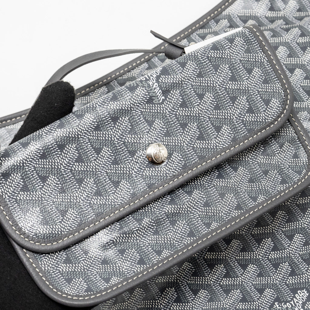 GOYARD BOHEME HOBO PM BAG GOYARDINE CANVAS/CALFSKIN GRIS SHW