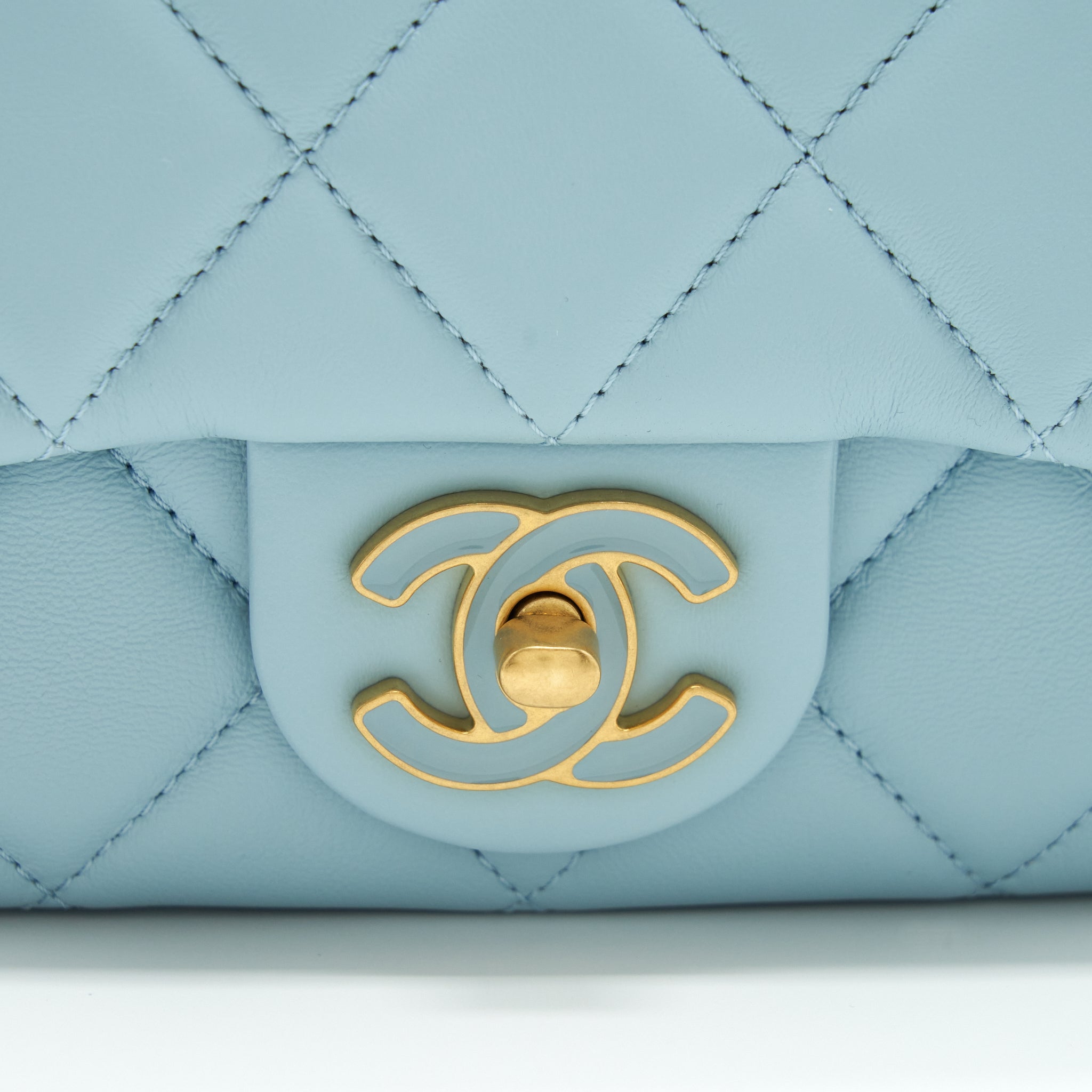 CHANEL 22P SEASONAL MINI SQUARE FLAP BAG LAMBSKIN LIGHT BLUE GHW