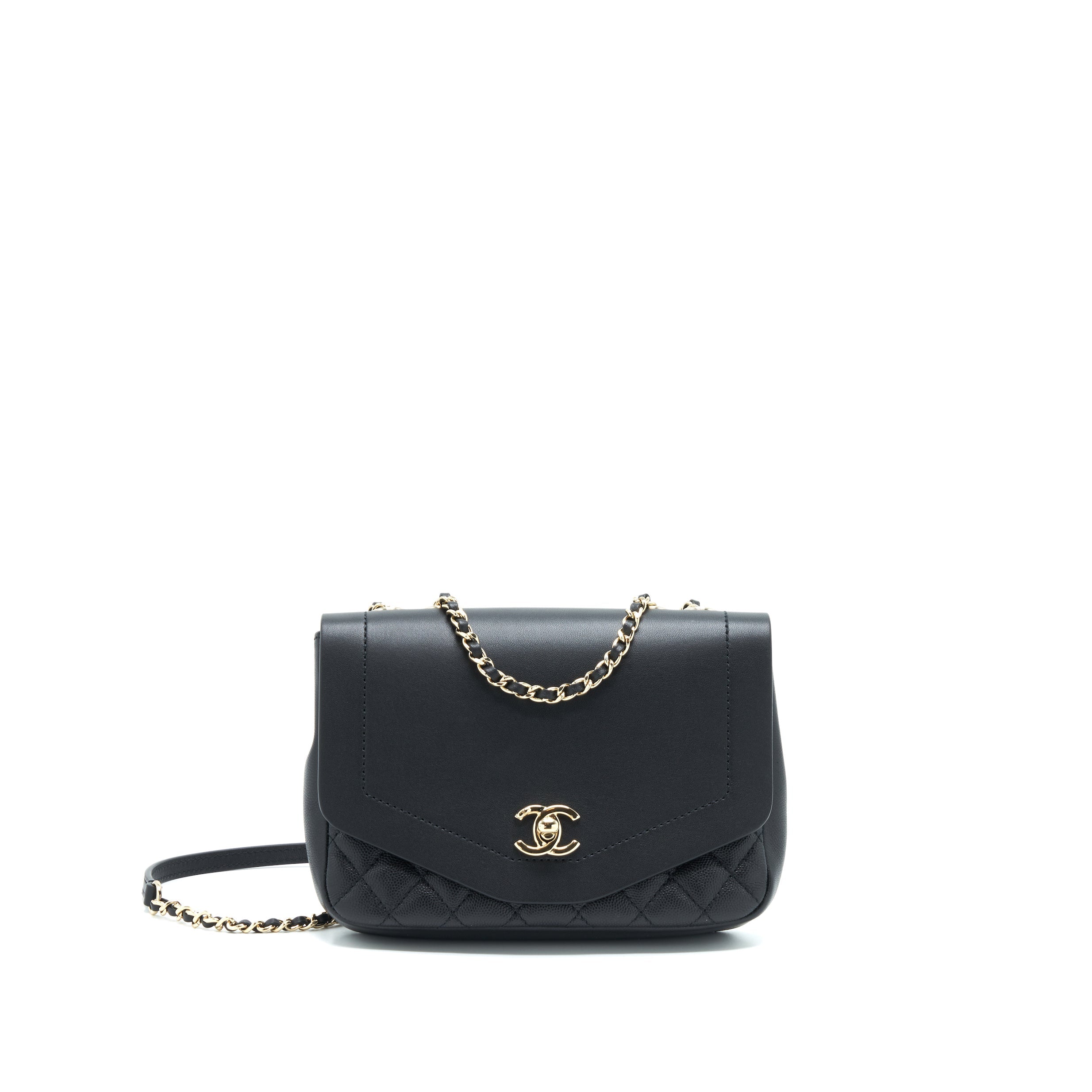 CHANEL FLAP CHAIN BAG BLACK LGHW