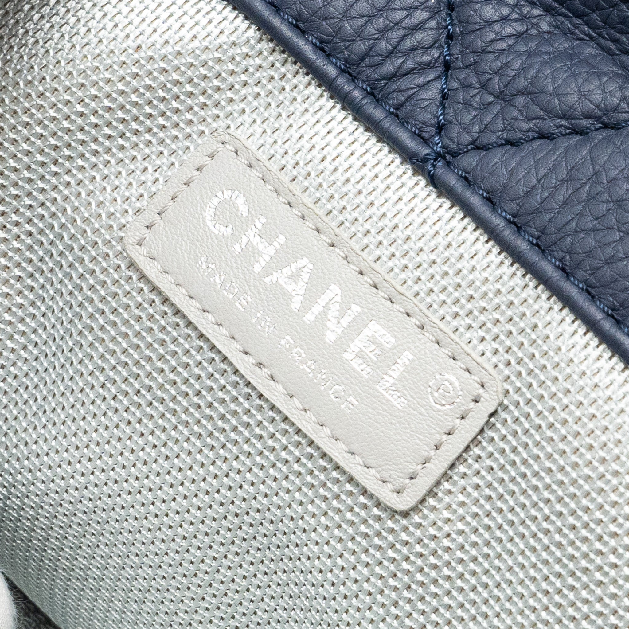 CHANEL XXL AIRLINE CLASSIC FLAP BAG GRAINED CALFSKIN DARK BLUE RUTHENIUM HARDWARE