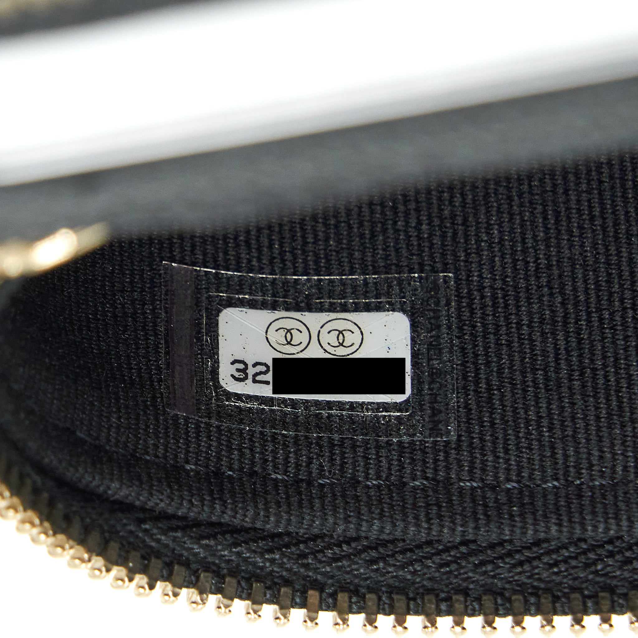 CHANEL 22P VERTICAL MINI VANITY WITH CC LOGO CHAIN CAVIAR BLACK LGHW