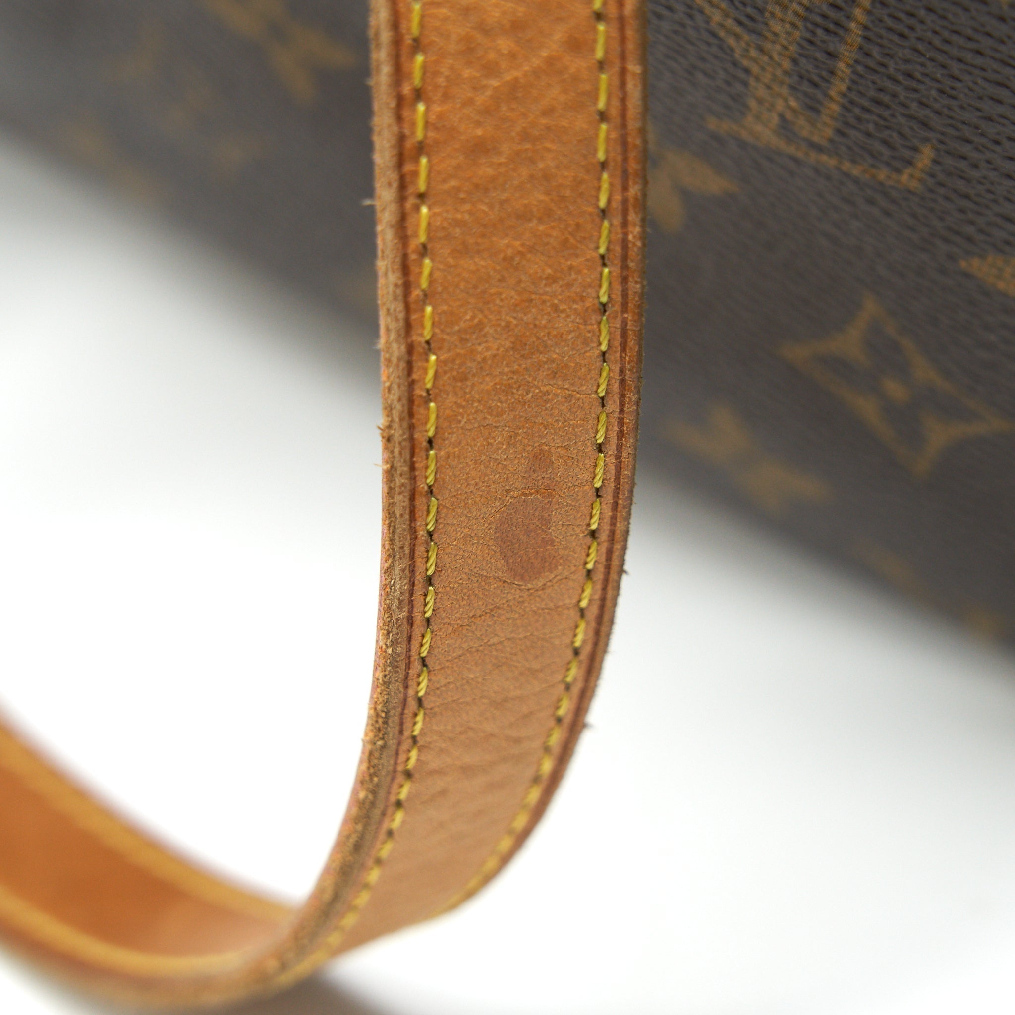 LOUIS VUITTON MONOGRAM SHOULDER BAG / TOTE BAG