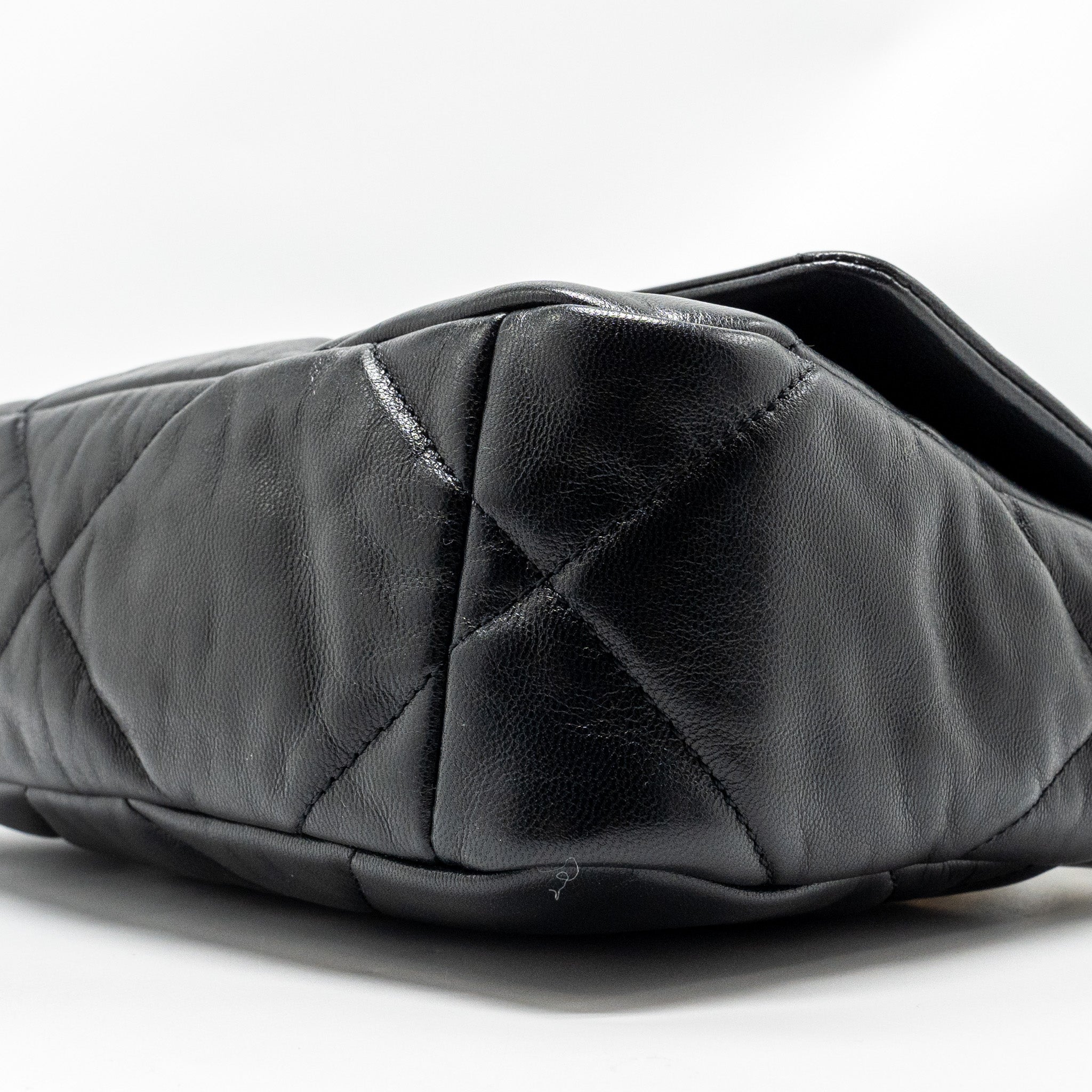 CHANEL SMALL 19 BAG GOATSKIN BLACK MULTICOLOUR HARDWARE