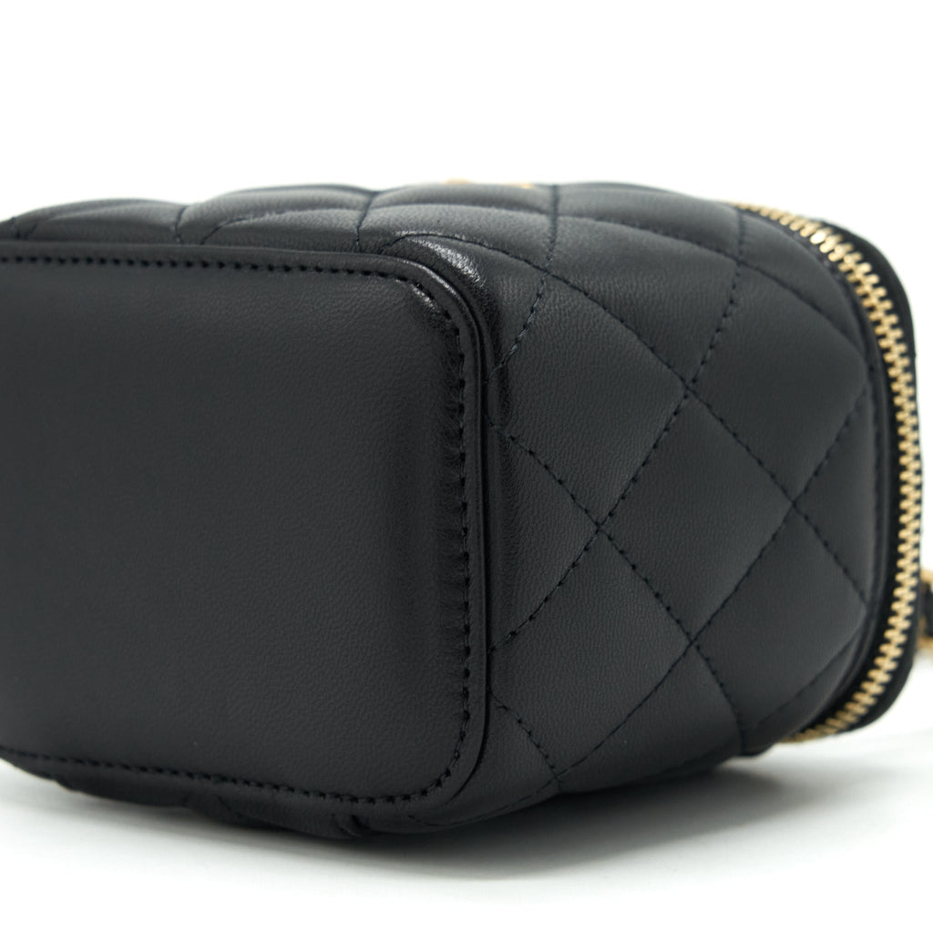 CHANEL PEARL CRUSH MINI VANITY WITH CHAIN LAMBSKIN BLACK GHW