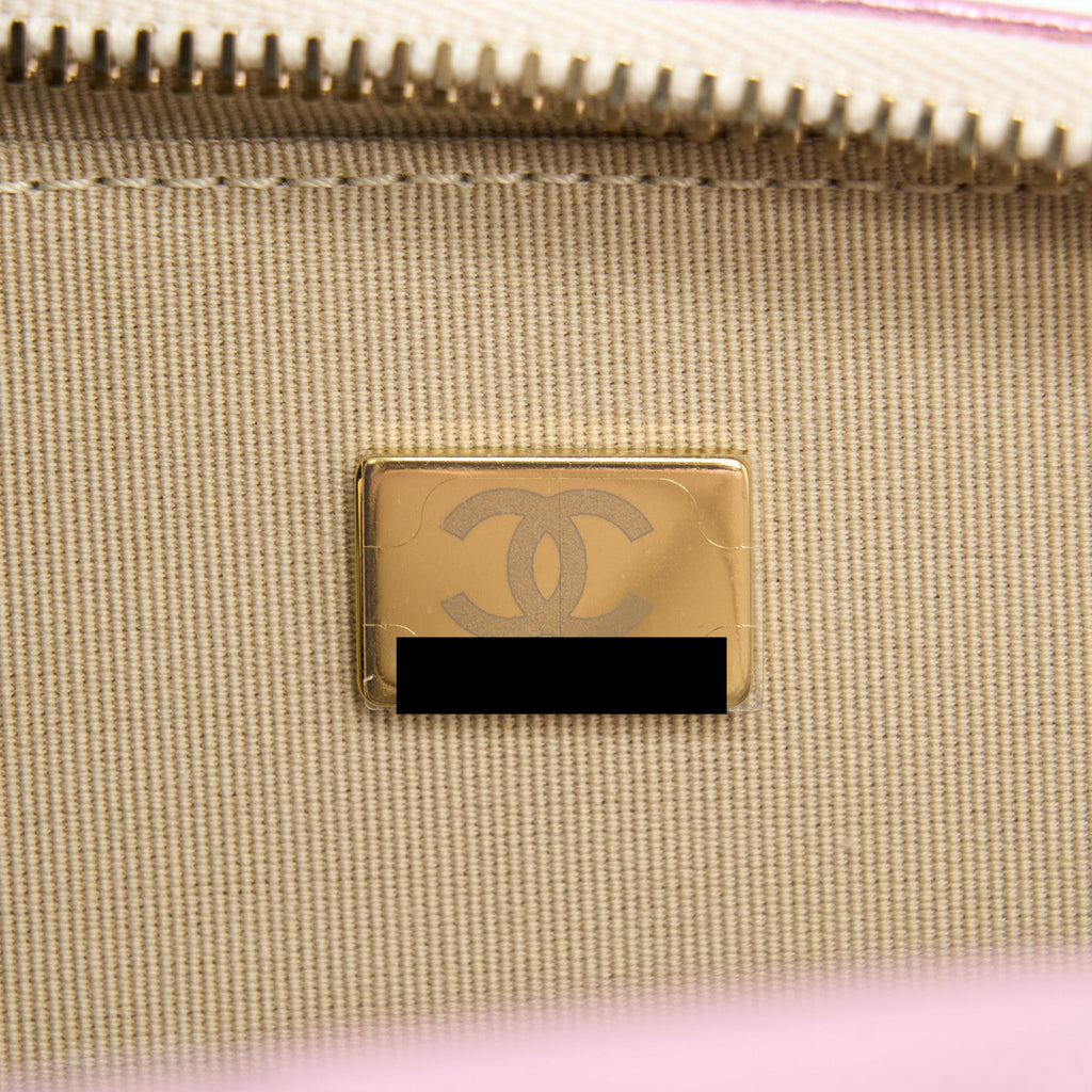 CHANEL 21P CROSSBODY FLAP BAG LAMBSKIN IRIDESCENT PINK LGHW(MICROCHIP)