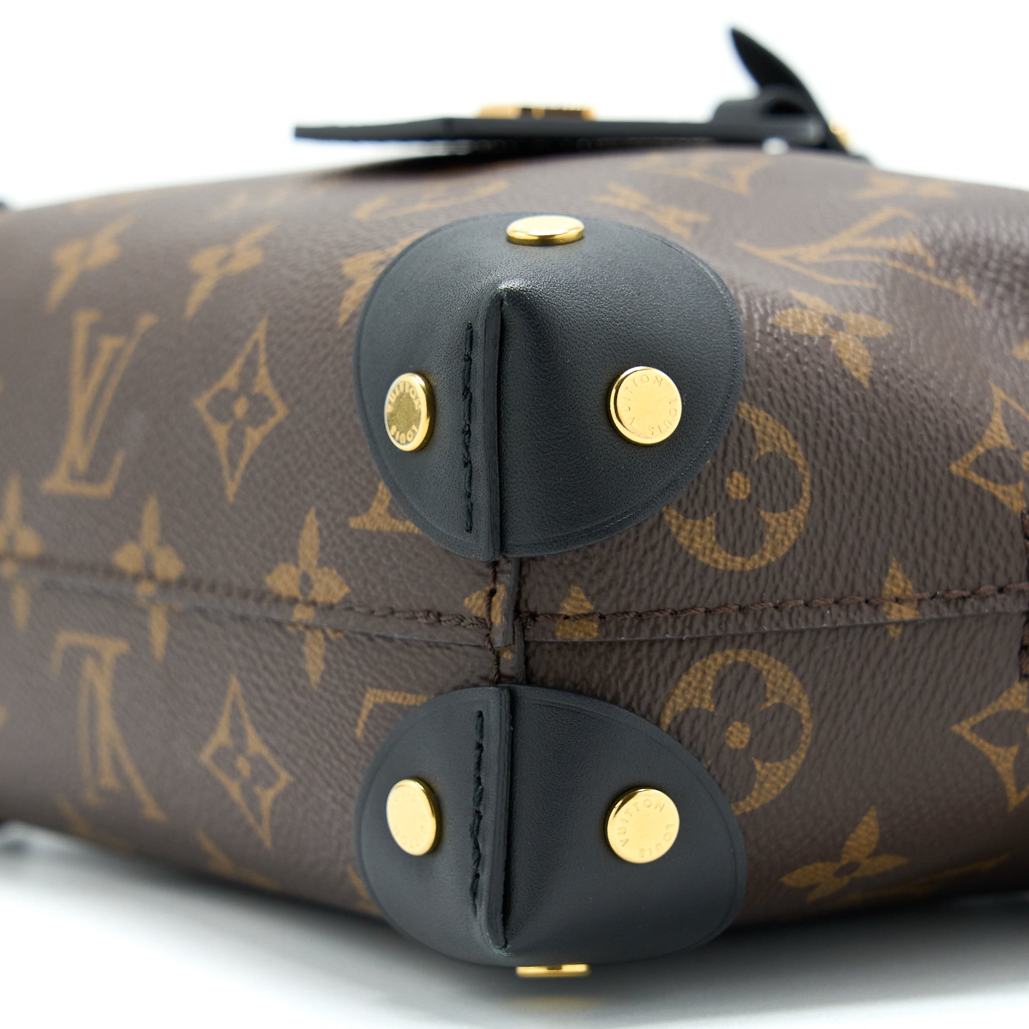 LOUIS VUITTON PETITE MALLE SOUPLE MONOGRAM CANVAS GHW