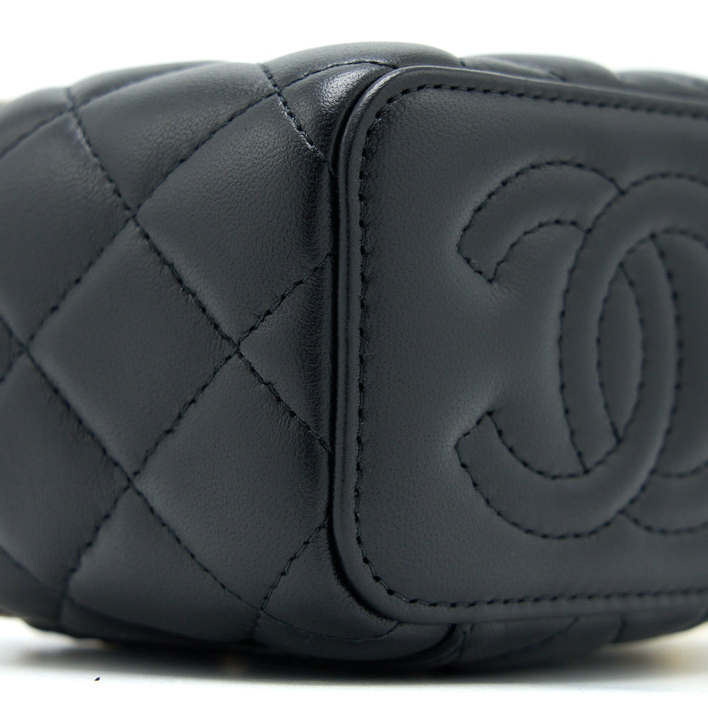 CHANEL PEARL CRUSH MINI VANITY WITH CHAIN LAMBSKIN BLACK GHW (MICROCHIP)