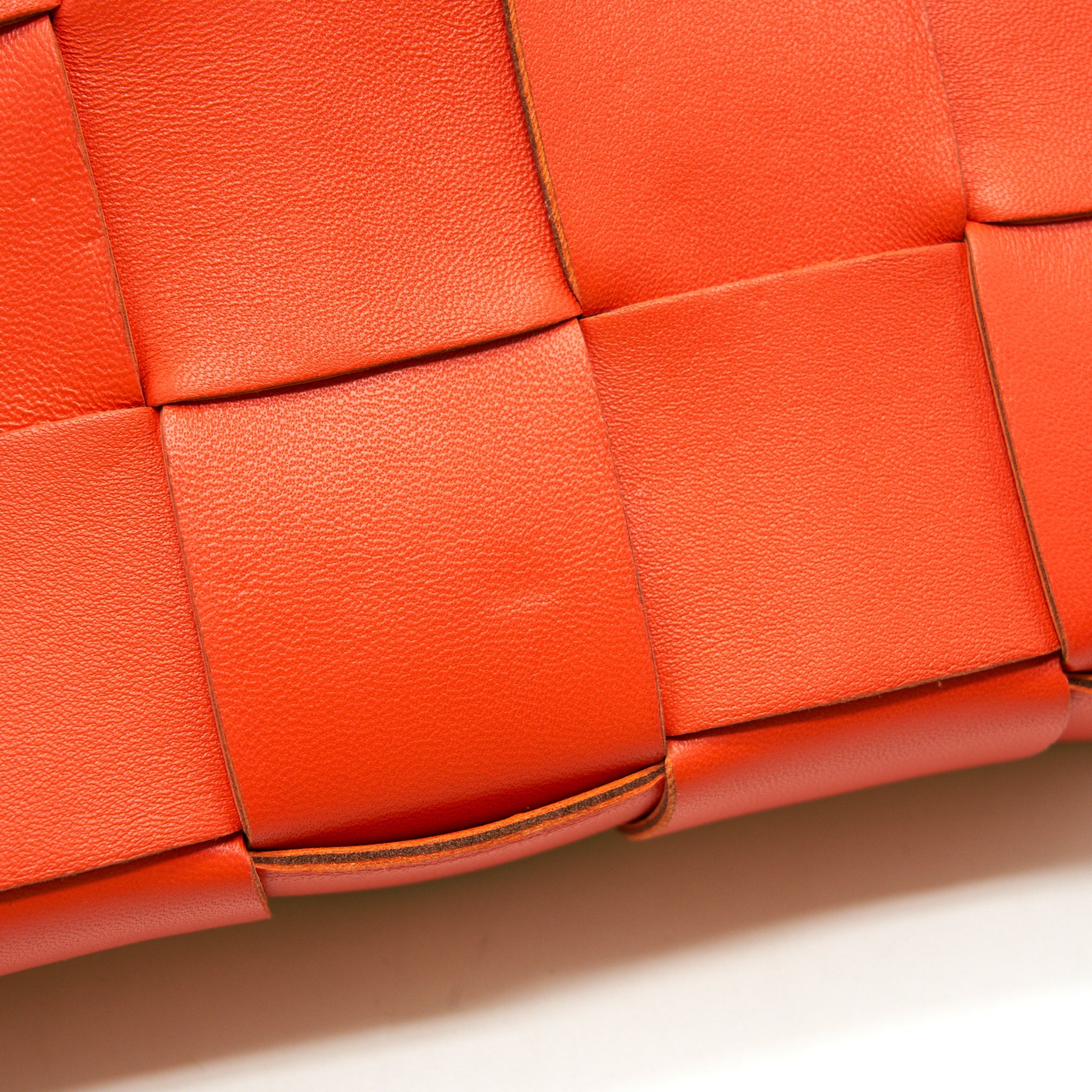 BOTTEGA VENETA CASSETTE BAG BRIGHT ORANGE