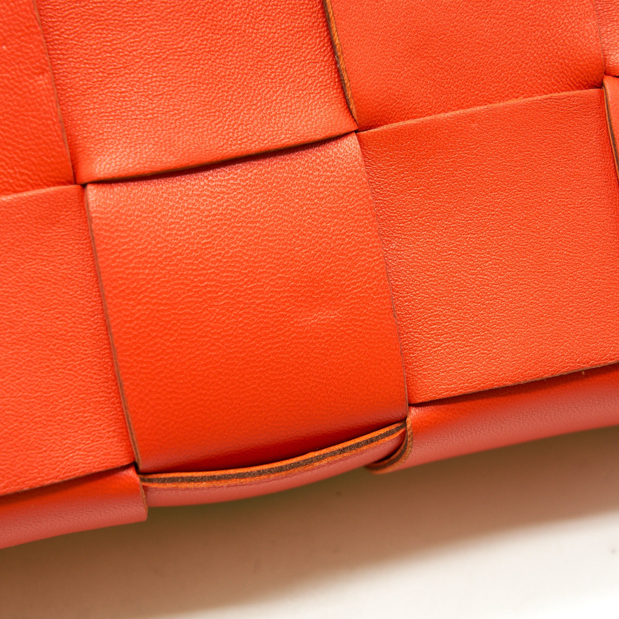 BOTTEGA VENETA CASSETTE BAG BRIGHT ORANGE