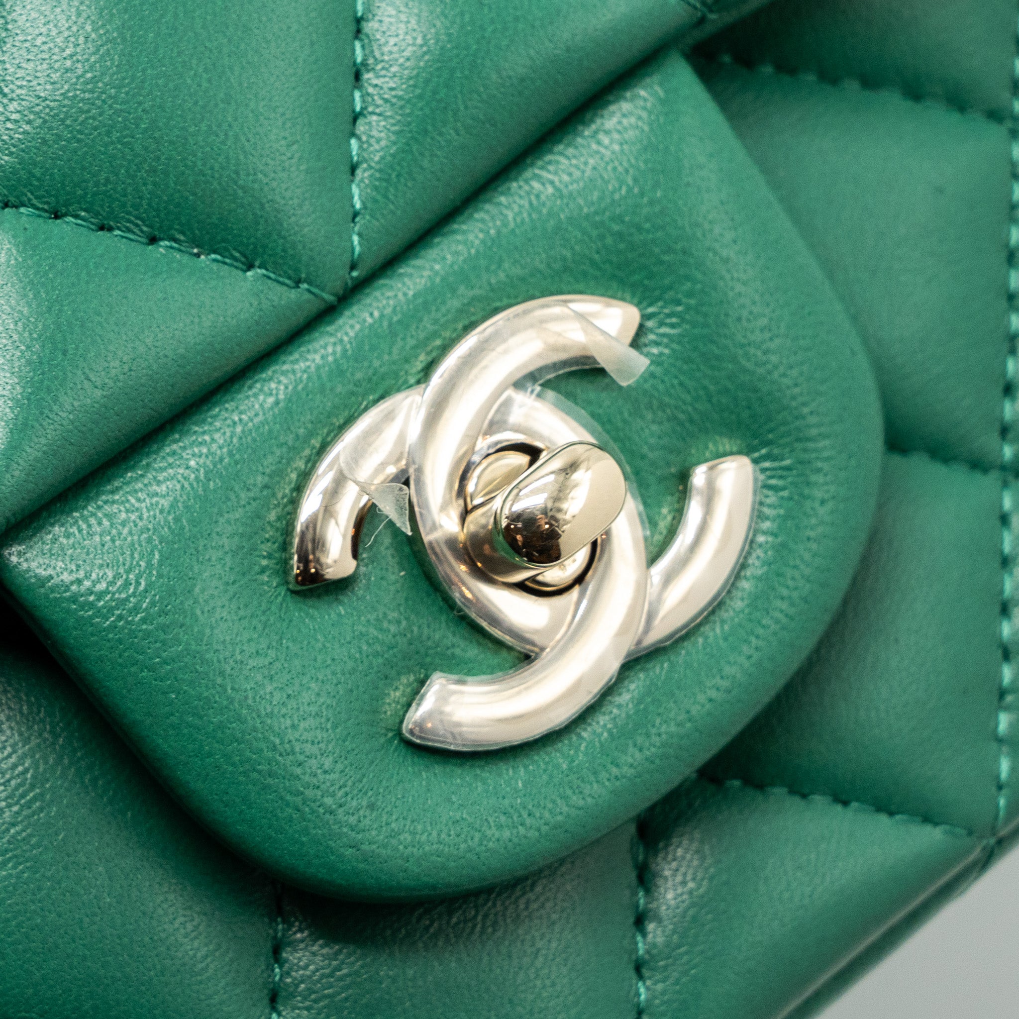 CHANEL TOP HANDLE MINI FLAP BAG WITH CHAIN LAMBSKIN GREEN LGHW (MICROCHIP)